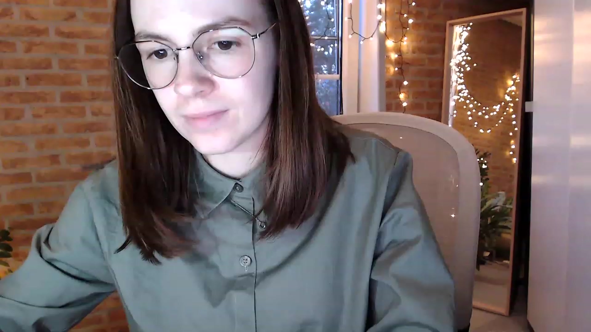 Gallery image thumbnail from Ammeliy's myfreecams stream on, 06/10/2023, 21:03 image 12 of 20