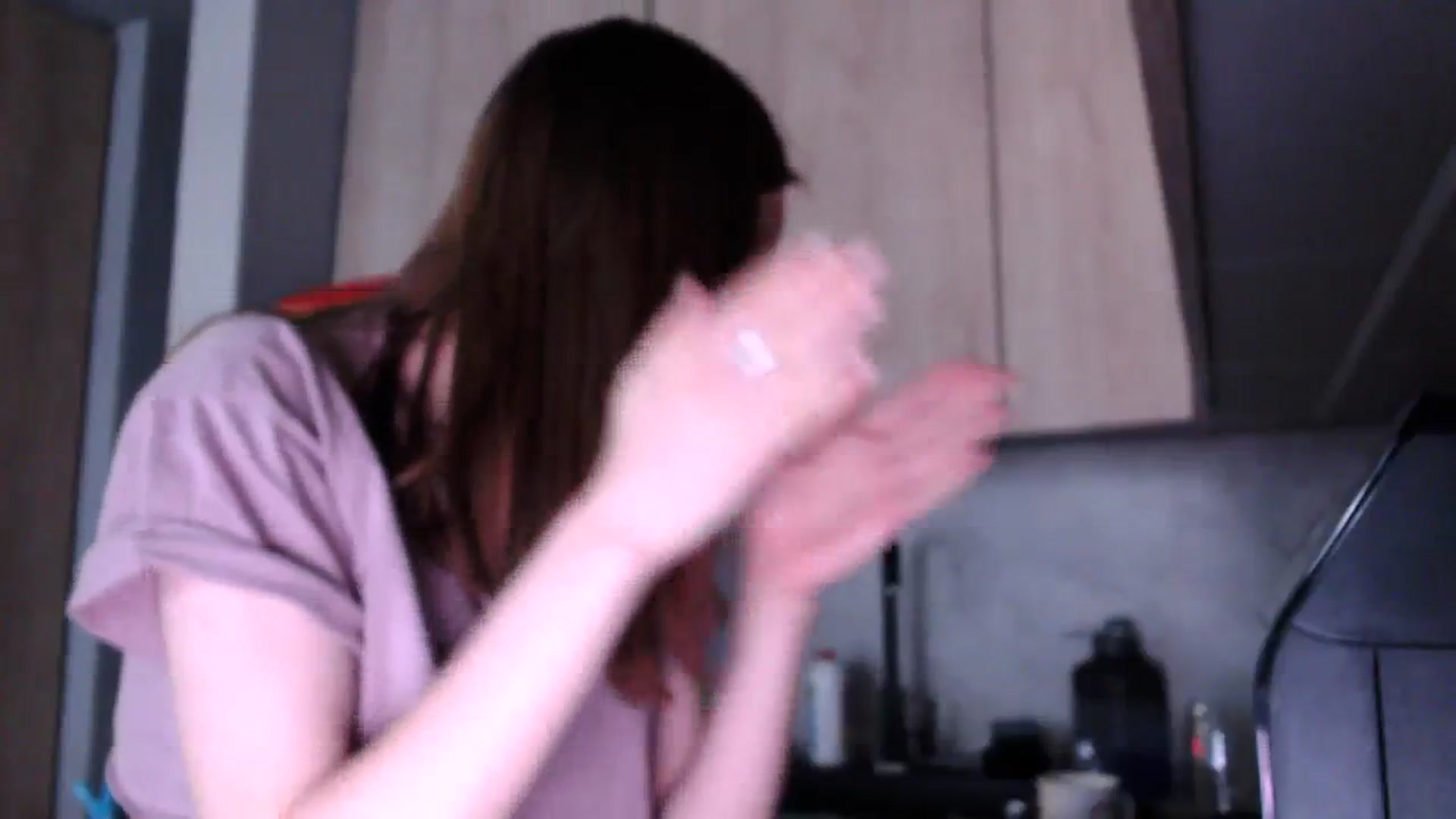 Gallery image thumbnail from Ammeliy's myfreecams stream on, 09/17/2023, 13:01 image 8 of 20