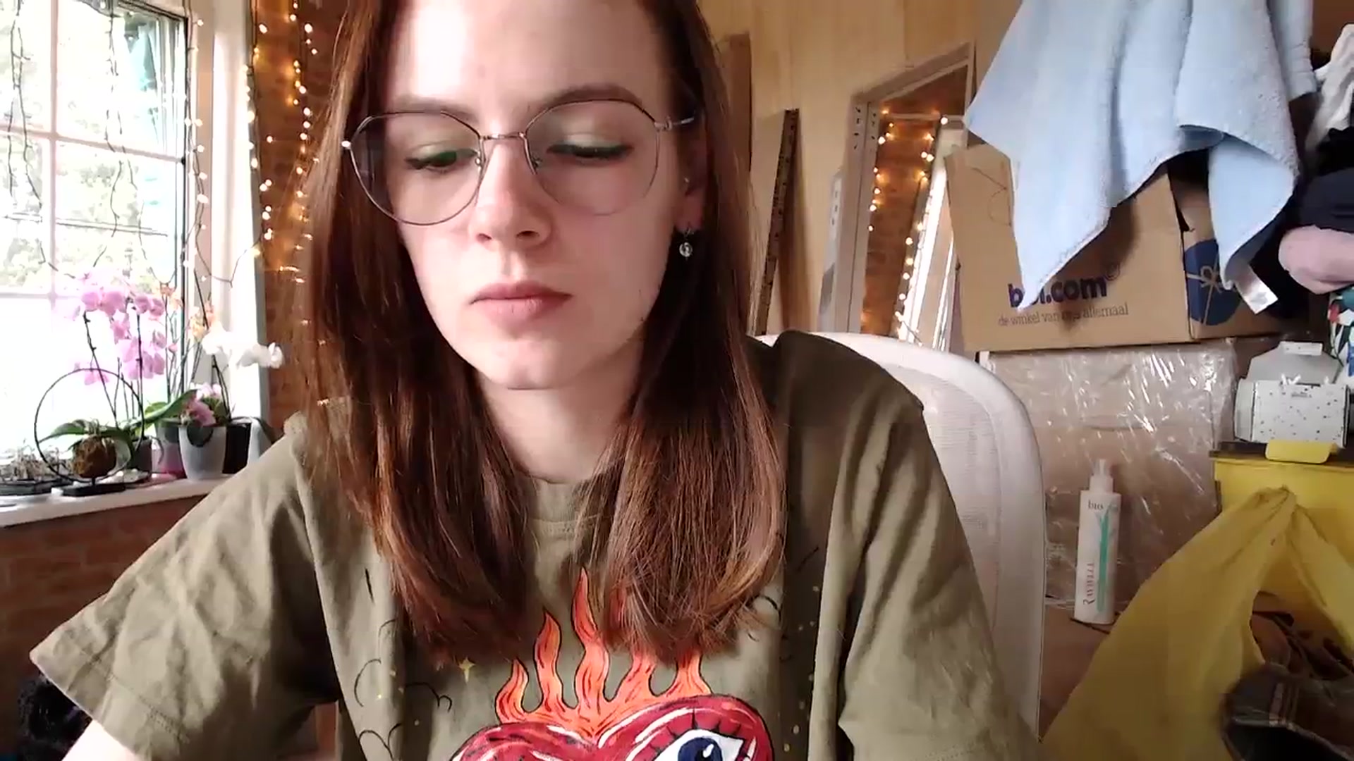 Gallery image thumbnail from Ammeliy's myfreecams stream on, 09/28/2023, 11:32 image 20 of 20