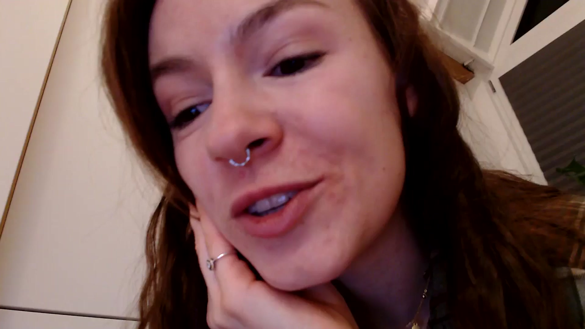 Gallery image thumbnail from Ammeliy's myfreecams stream on, 02/16/2025, 19:50 image 12 of 20