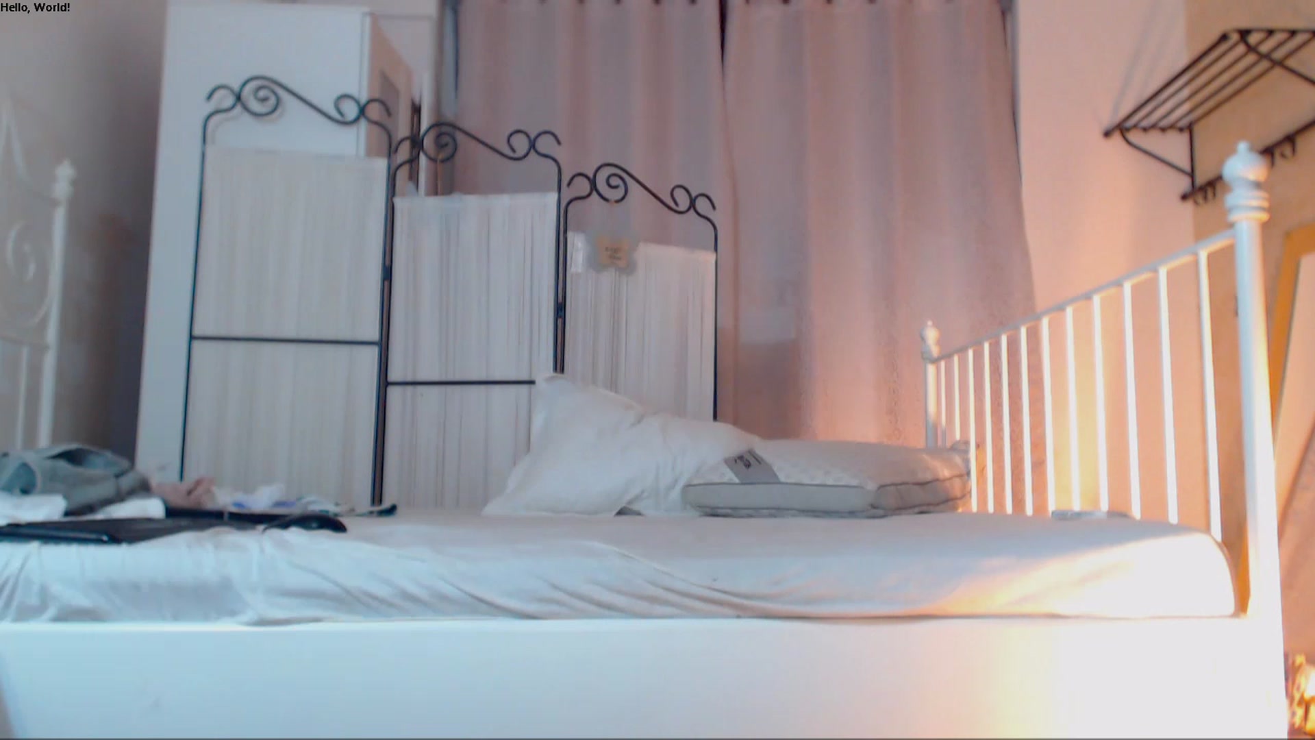 Gallery image thumbnail from Ammellyaxo's myfreecams stream on, 11/21/2022, 15:10 image 18 of 20
