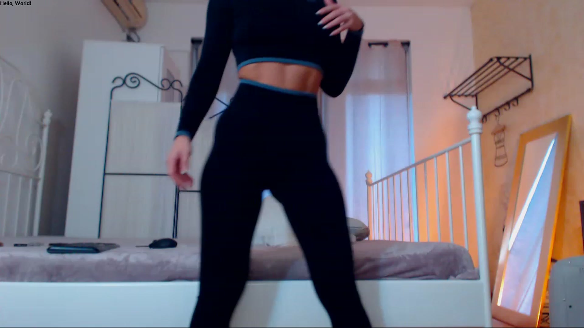 Gallery image thumbnail from Ammellyaxo's myfreecams stream on, 12/12/2022, 14:42 image 9 of 20