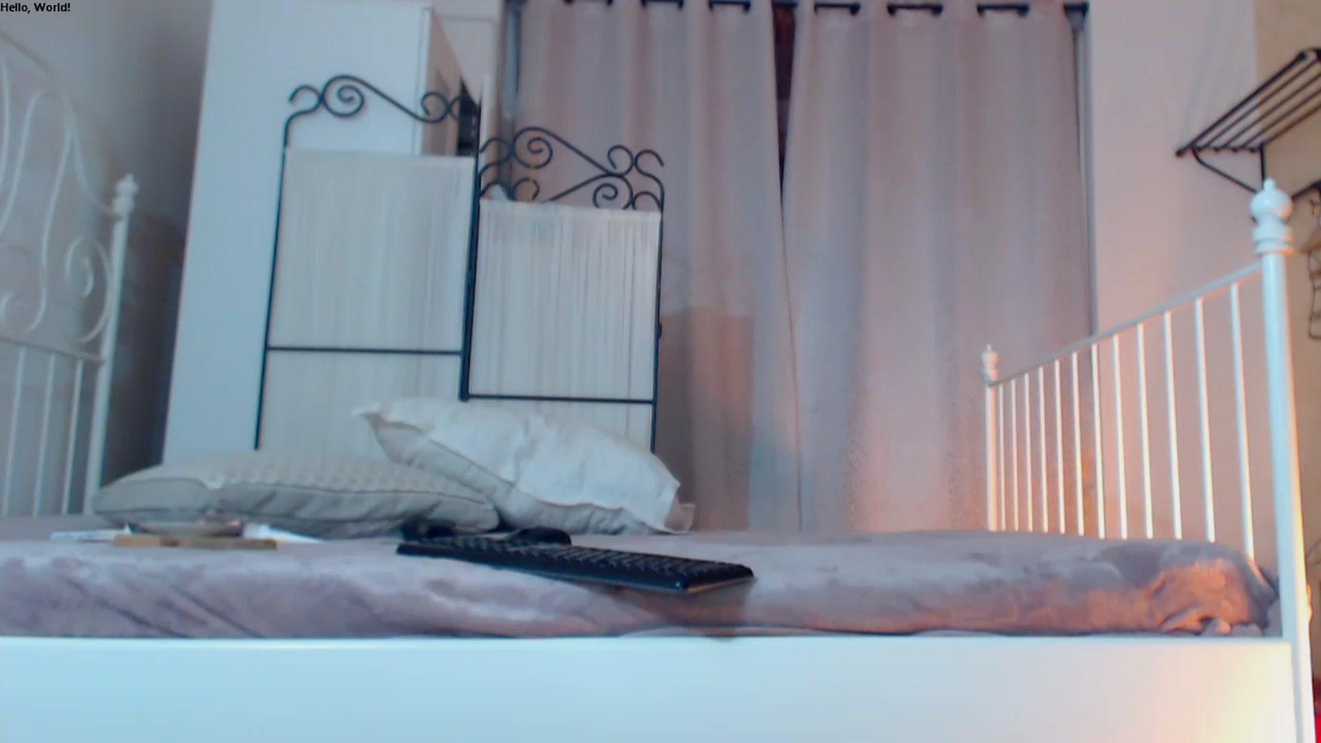 Gallery image thumbnail from Ammellyaxo's myfreecams stream on, 12/19/2022, 16:15 image 16 of 20
