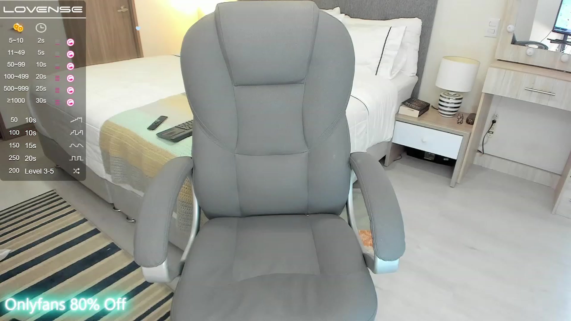 Gallery image thumbnail from Ammieblond's myfreecams stream on, 12/05/2022, 19:51 image 7 of 20
