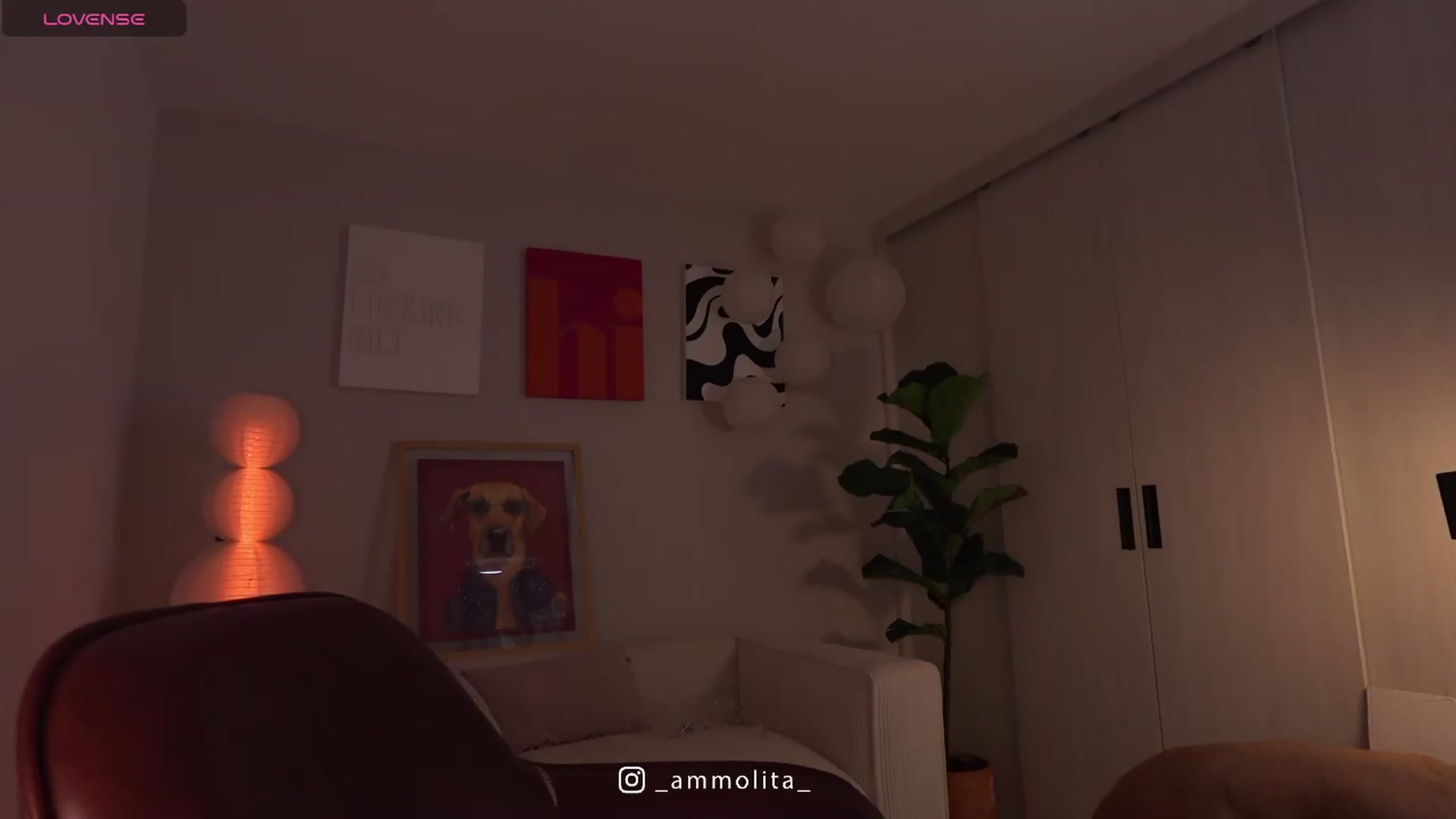 Gallery image thumbnail from Ammolita's myfreecams stream on, 05/19/2026, 17:04 image 4 of 20