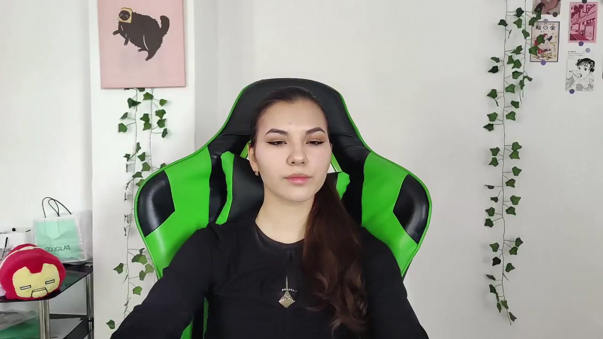 Gallery image thumbnail from AmnesiaGirl1's myfreecams stream on, 03/29/2024, 12:11 image 10 of 20