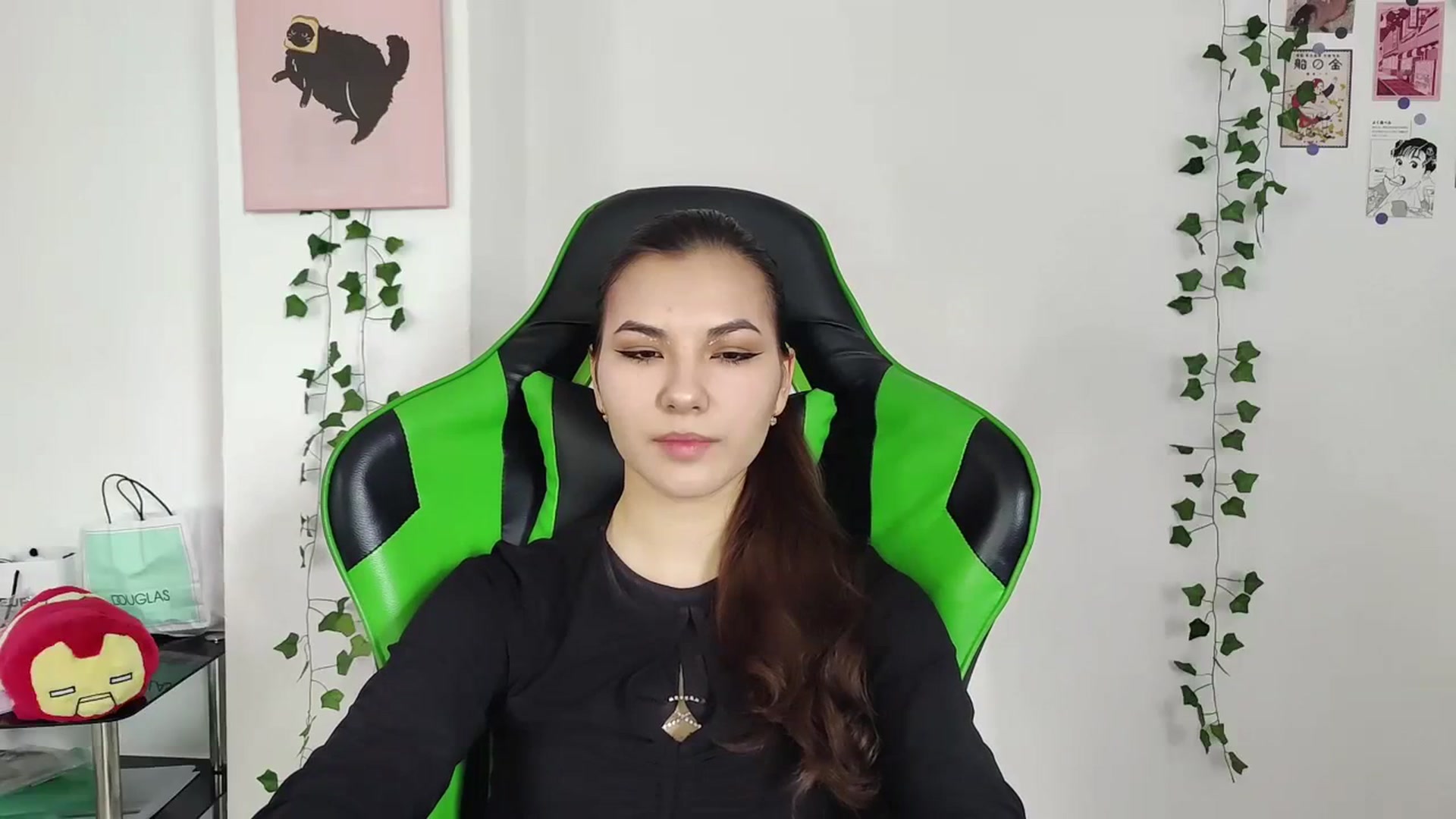 Gallery image thumbnail from AmnesiaGirl1's myfreecams stream on, 03/29/2024, 12:11 image 17 of 20