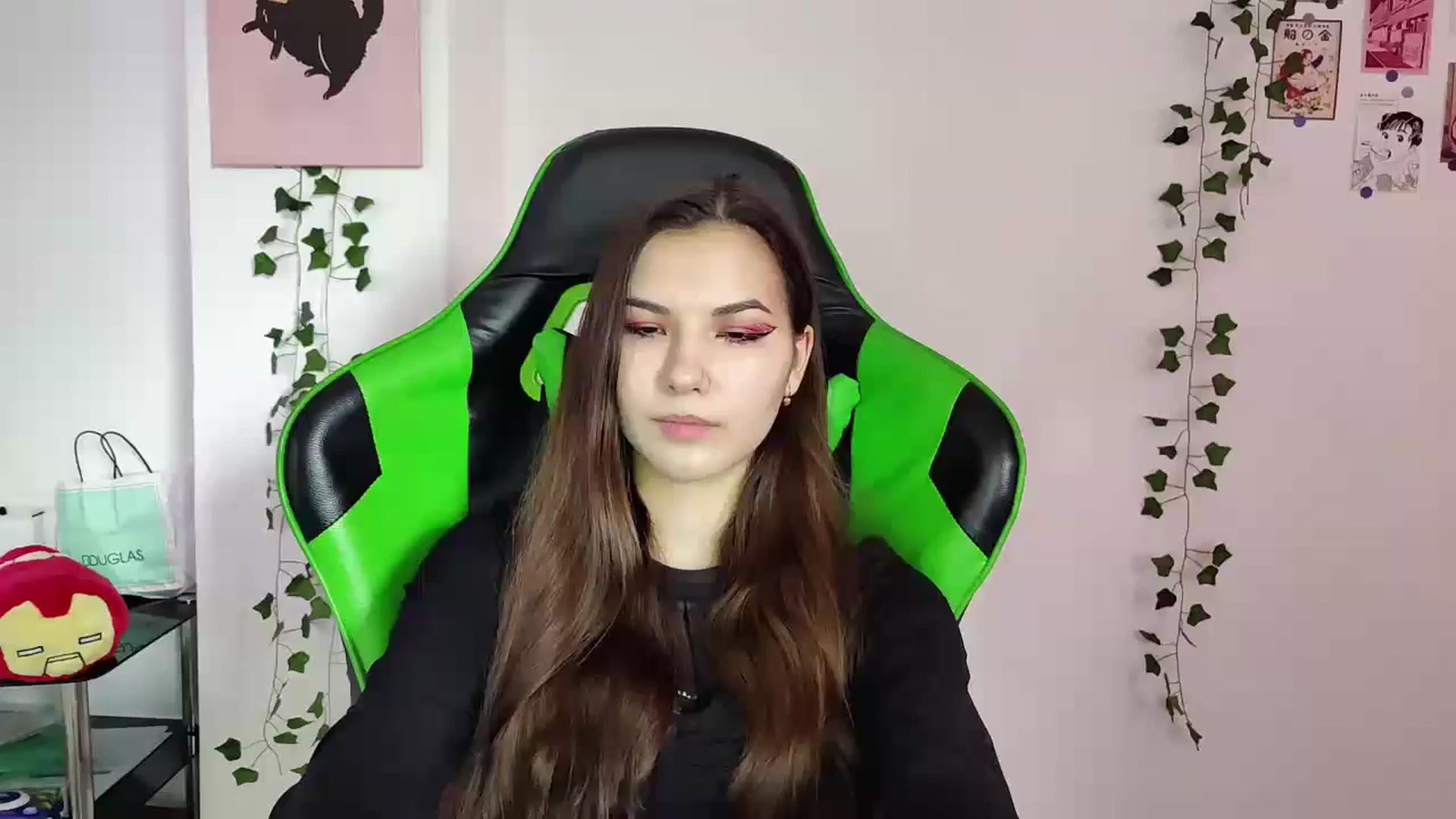 Gallery image thumbnail from AmnesiaGirl1's myfreecams stream on, 04/01/2024, 13:34 image 3 of 20