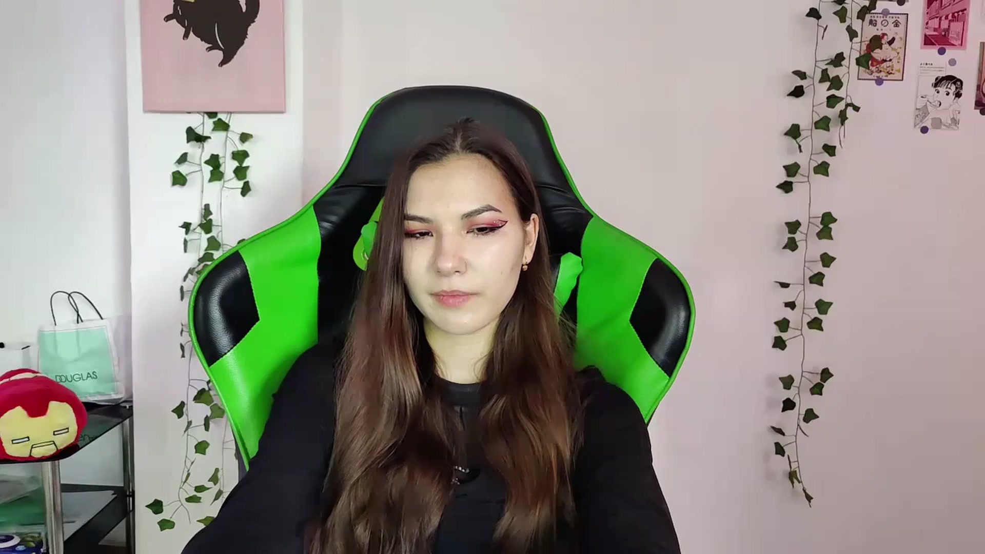 Gallery image thumbnail from AmnesiaGirl1's myfreecams stream on, 04/01/2024, 13:34 image 10 of 20