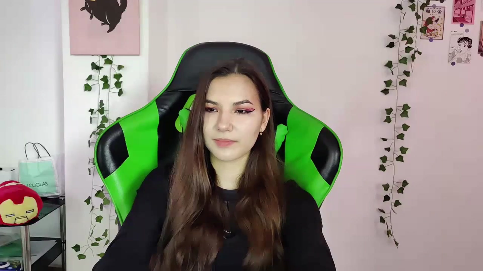Gallery image thumbnail from AmnesiaGirl1's myfreecams stream on, 04/01/2024, 13:34 image 5 of 20