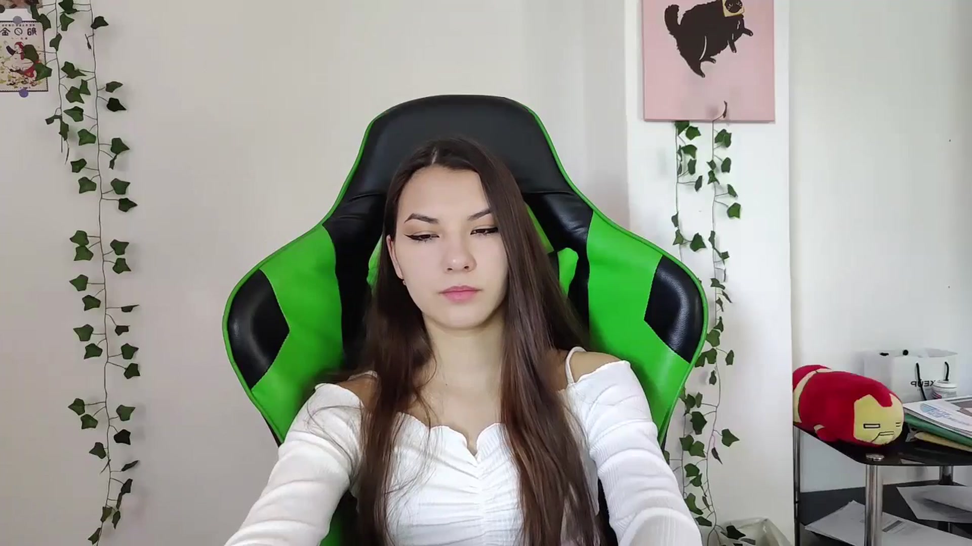 Gallery image thumbnail from AmnesiaGirl1's myfreecams stream on, 04/22/2024, 13:58 image 12 of 20