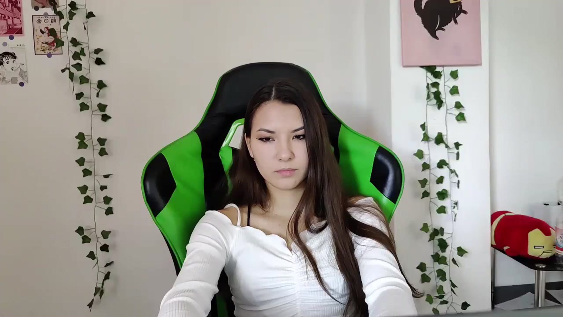 Gallery image thumbnail from AmnesiaGirl1's myfreecams stream on, 04/26/2024, 13:18 image 17 of 20