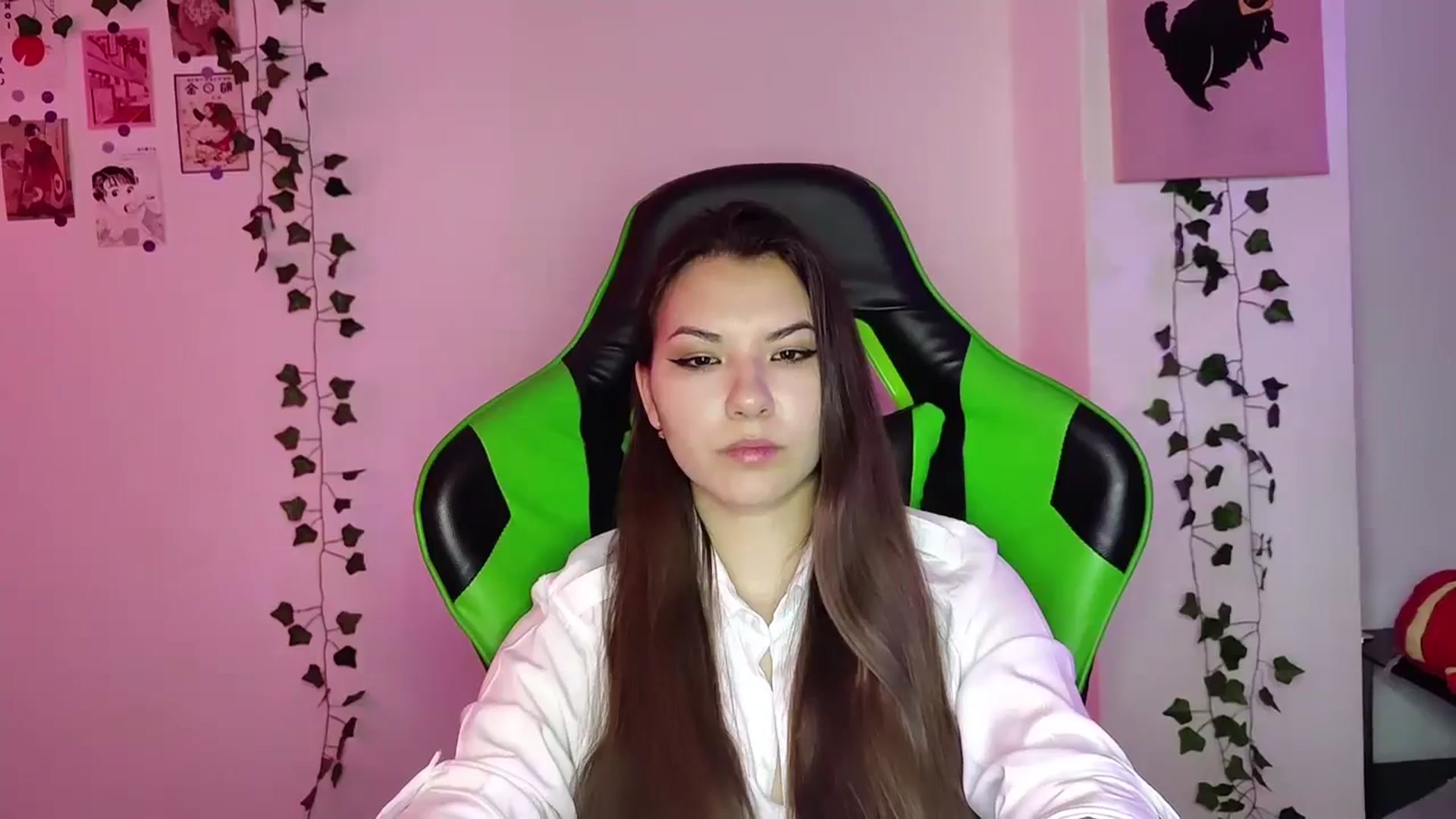 Gallery image thumbnail from AmnesiaGirl1's myfreecams stream on, 05/02/2024, 19:07 image 9 of 20