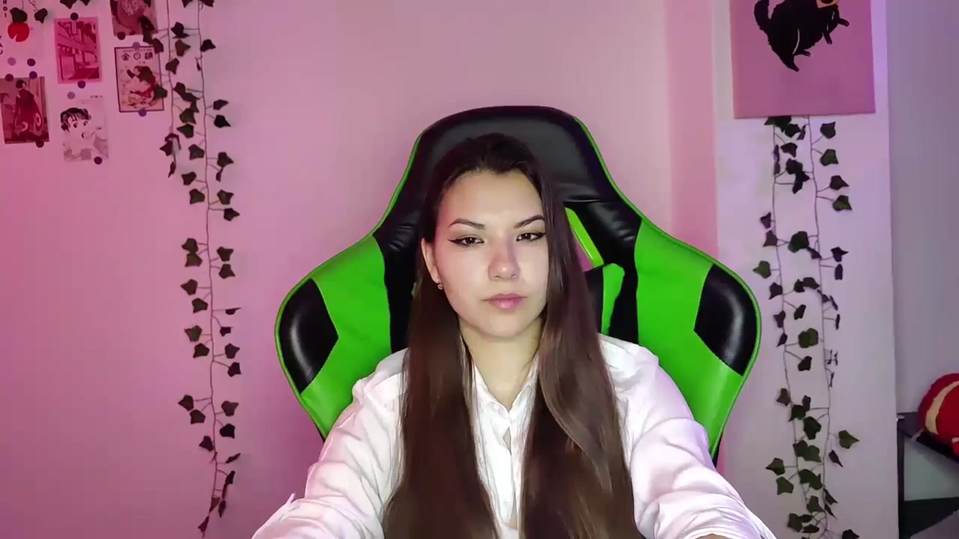 Gallery image thumbnail from AmnesiaGirl1's myfreecams stream on, 05/02/2024, 19:07 image 13 of 20