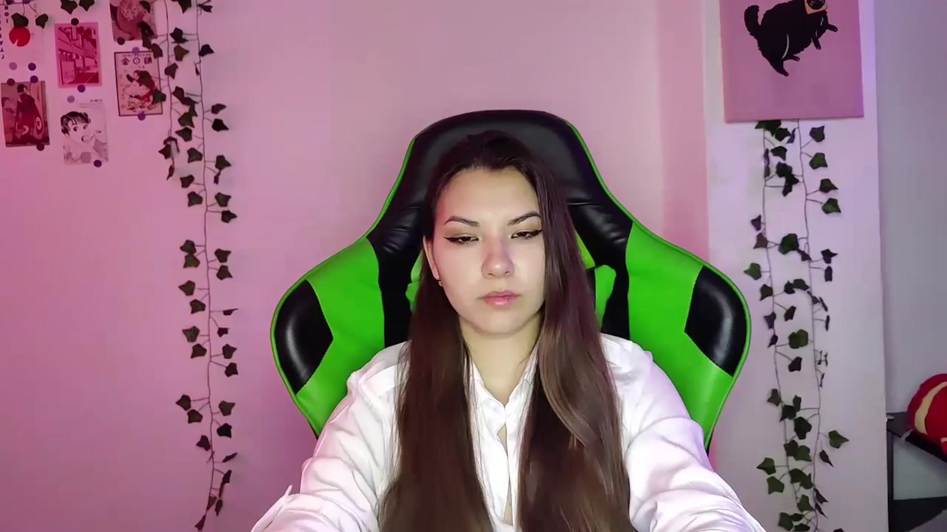Gallery image thumbnail from AmnesiaGirl1's myfreecams stream on, 05/02/2024, 19:07 image 3 of 20