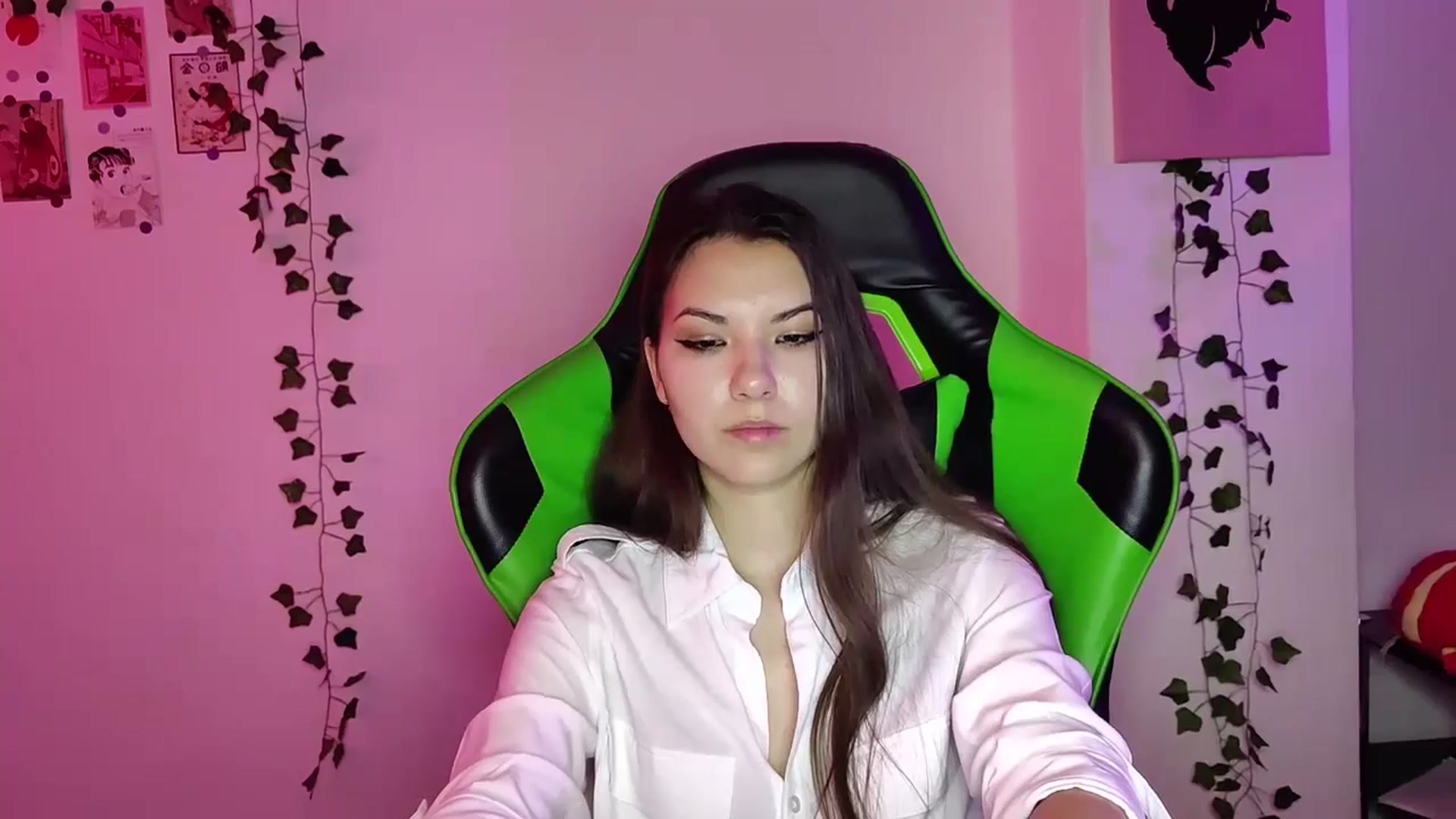 Gallery image thumbnail from AmnesiaGirl1's myfreecams stream on, 05/02/2024, 20:17 image 20 of 20