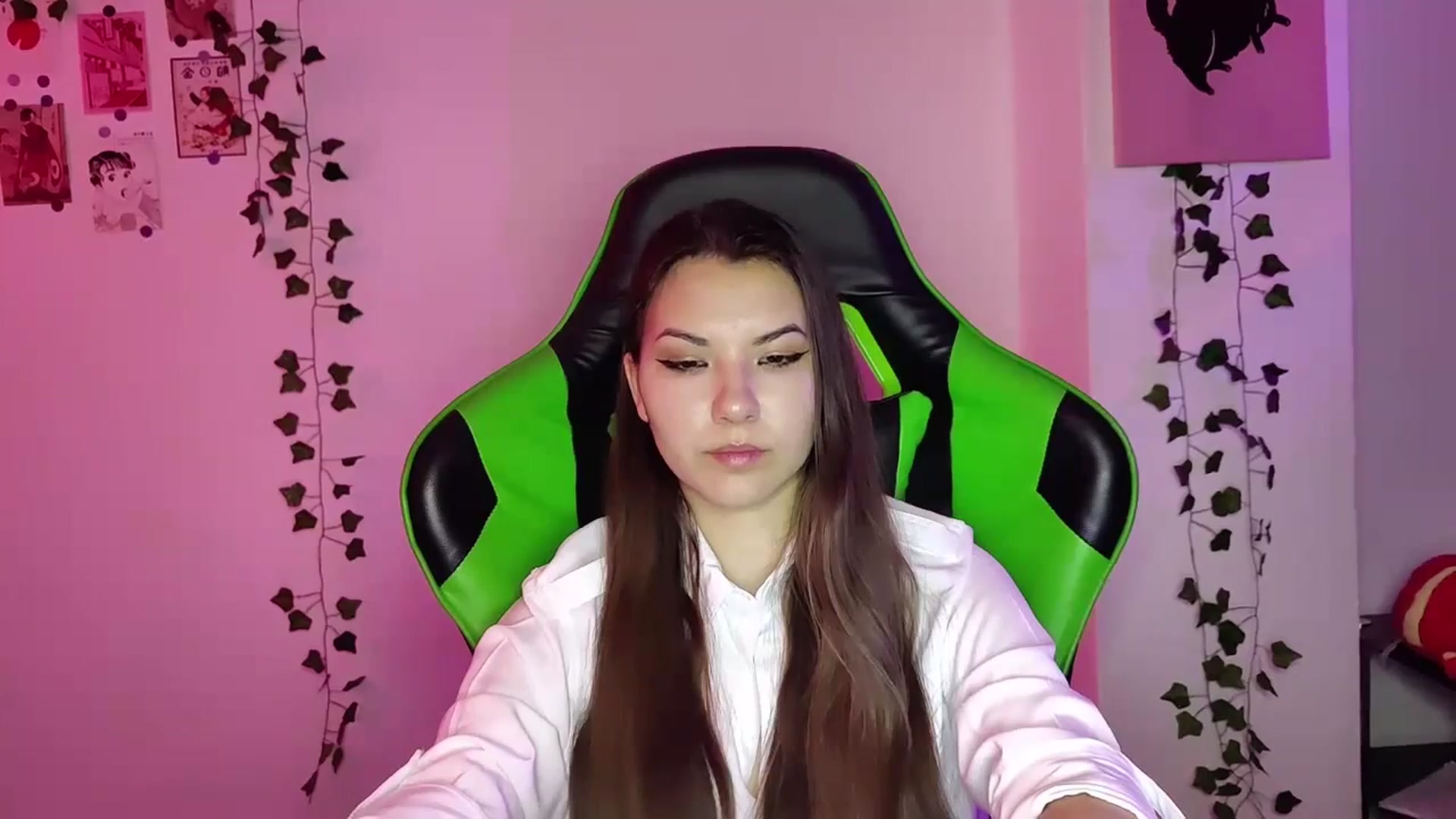 Gallery image thumbnail from AmnesiaGirl1's myfreecams stream on, 05/02/2024, 20:17 image 8 of 20