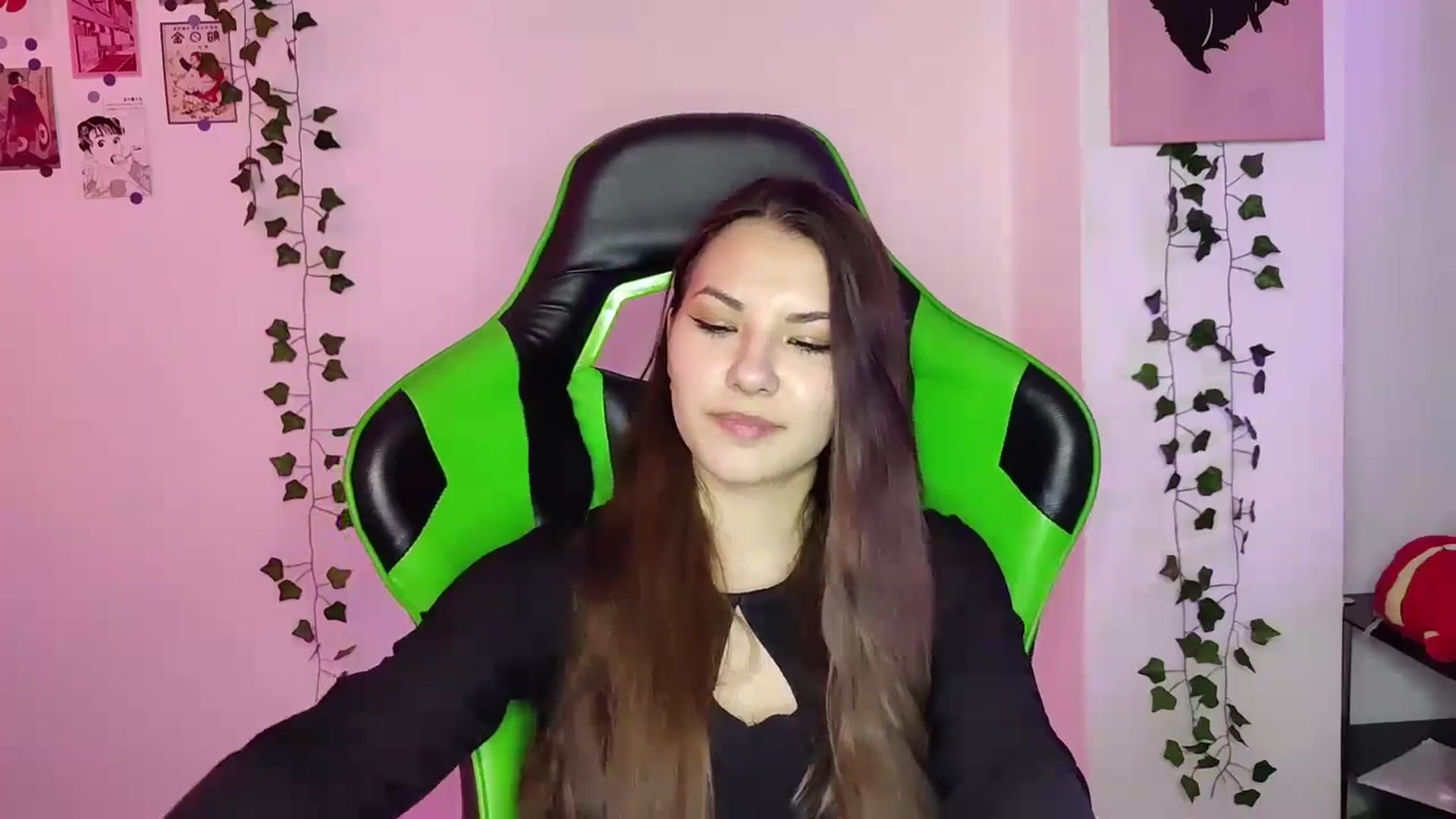 Gallery image thumbnail from AmnesiaGirl1's myfreecams stream on, 05/03/2024, 18:32 image 6 of 20