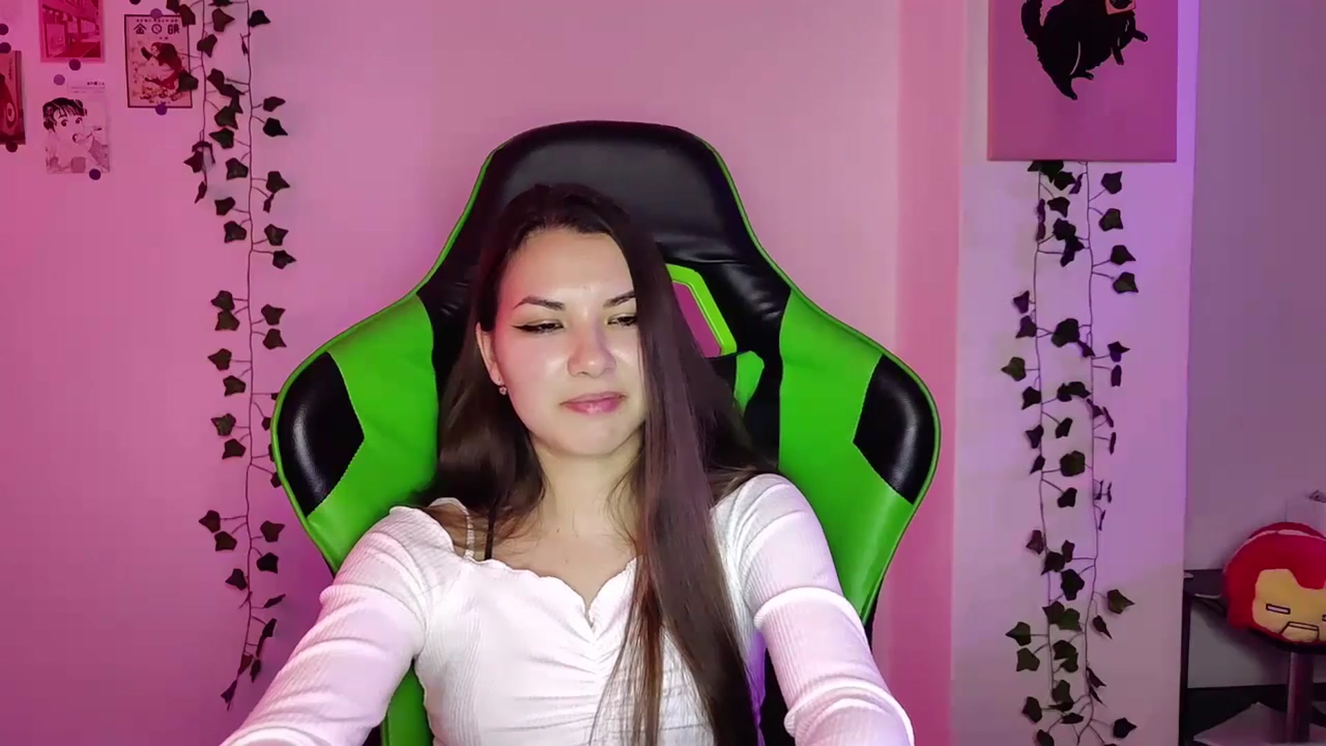 Gallery image thumbnail from AmnesiaGirl1's myfreecams stream on, 05/04/2024, 20:15 image 8 of 20
