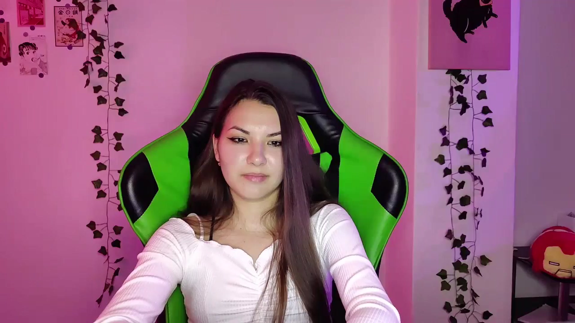 Gallery image thumbnail from AmnesiaGirl1's myfreecams stream on, 05/04/2024, 20:15 image 10 of 20
