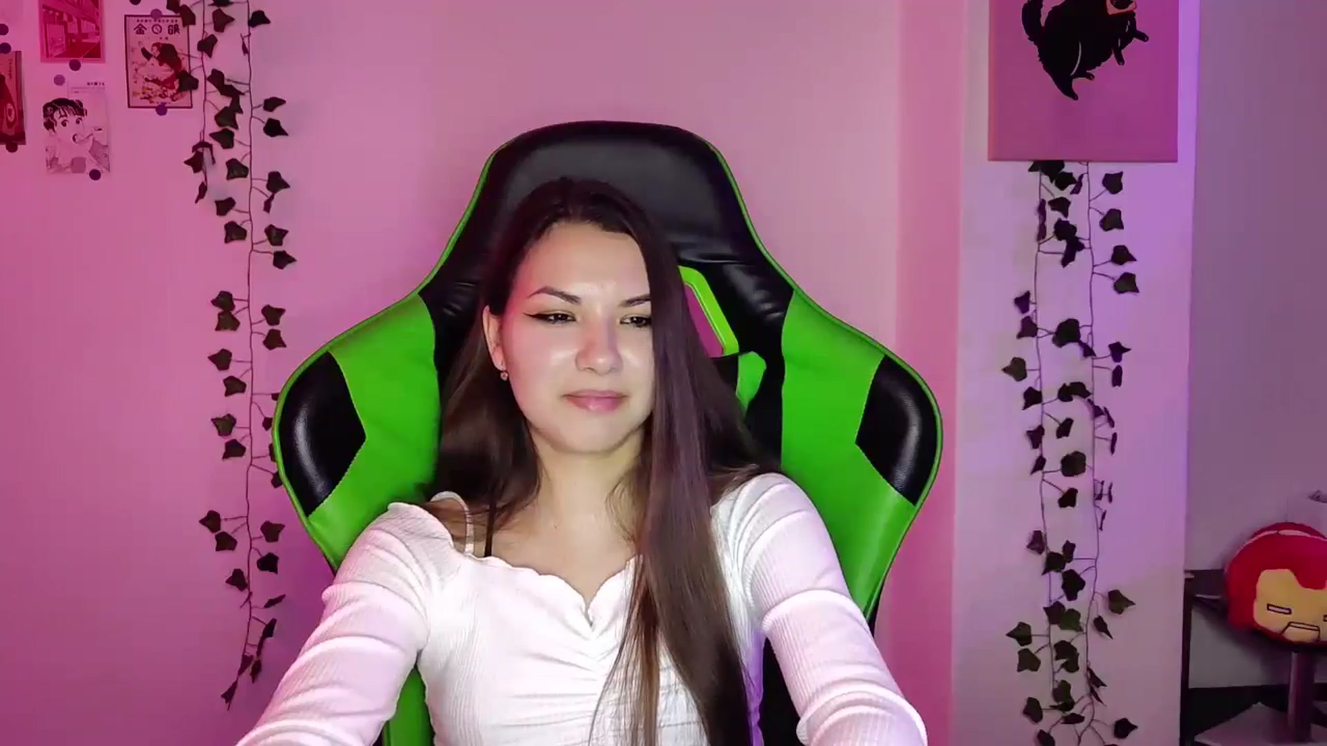 Gallery image thumbnail from AmnesiaGirl1's myfreecams stream on, 05/04/2024, 20:15 image 6 of 20