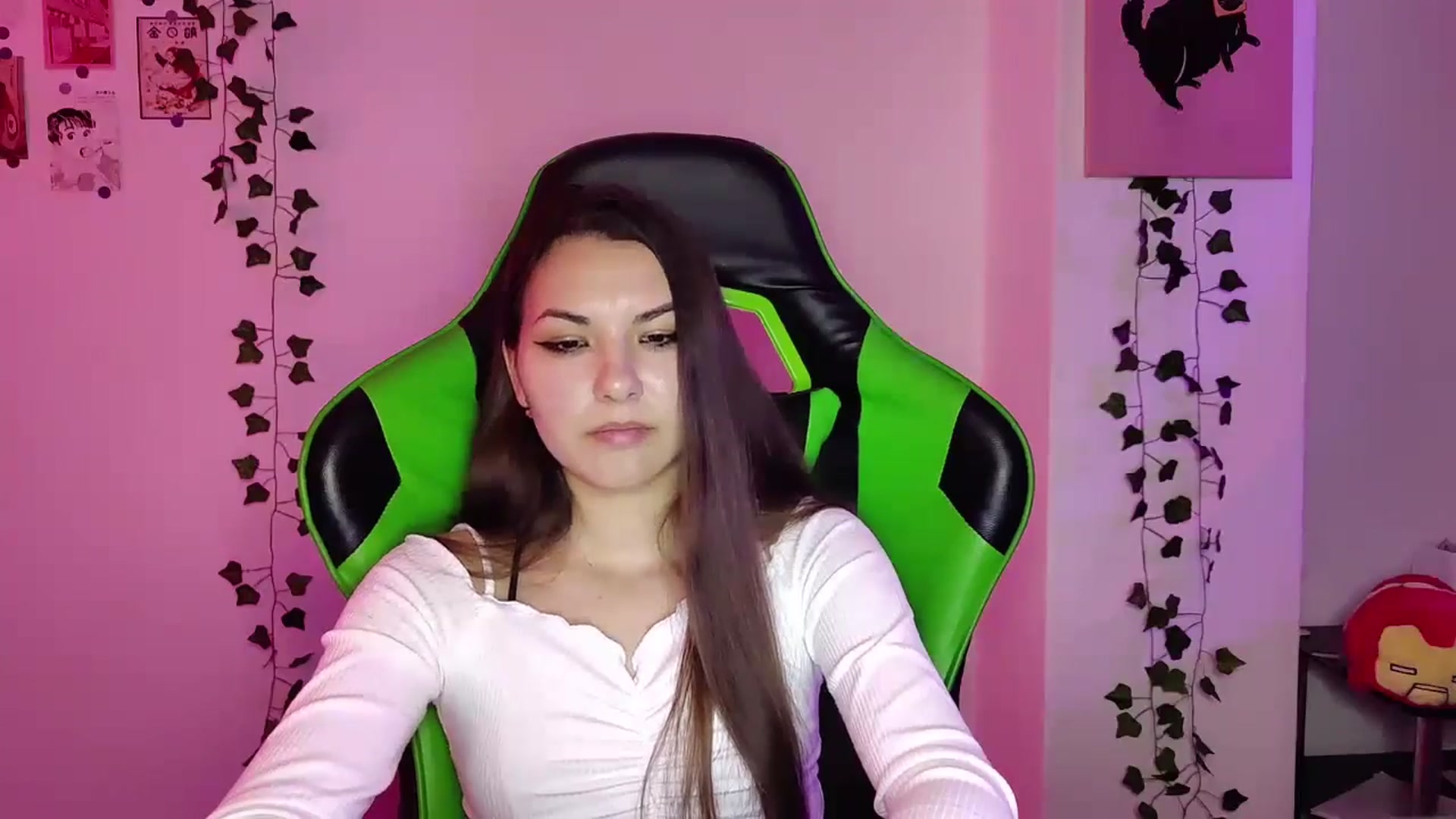 Gallery image thumbnail from AmnesiaGirl1's myfreecams stream on, 05/04/2024, 20:15 image 3 of 20