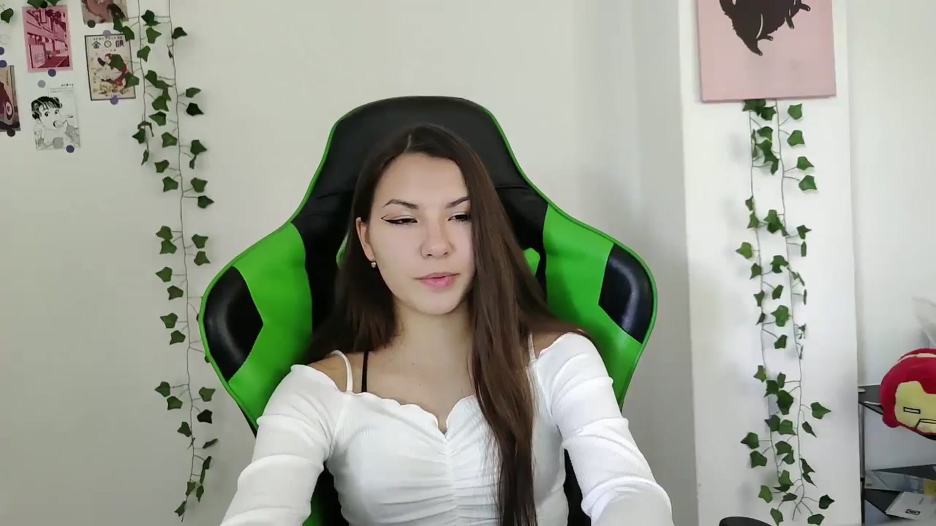 Gallery image thumbnail from AmnesiaGirl1's myfreecams stream on, 05/09/2024, 14:06 image 15 of 20