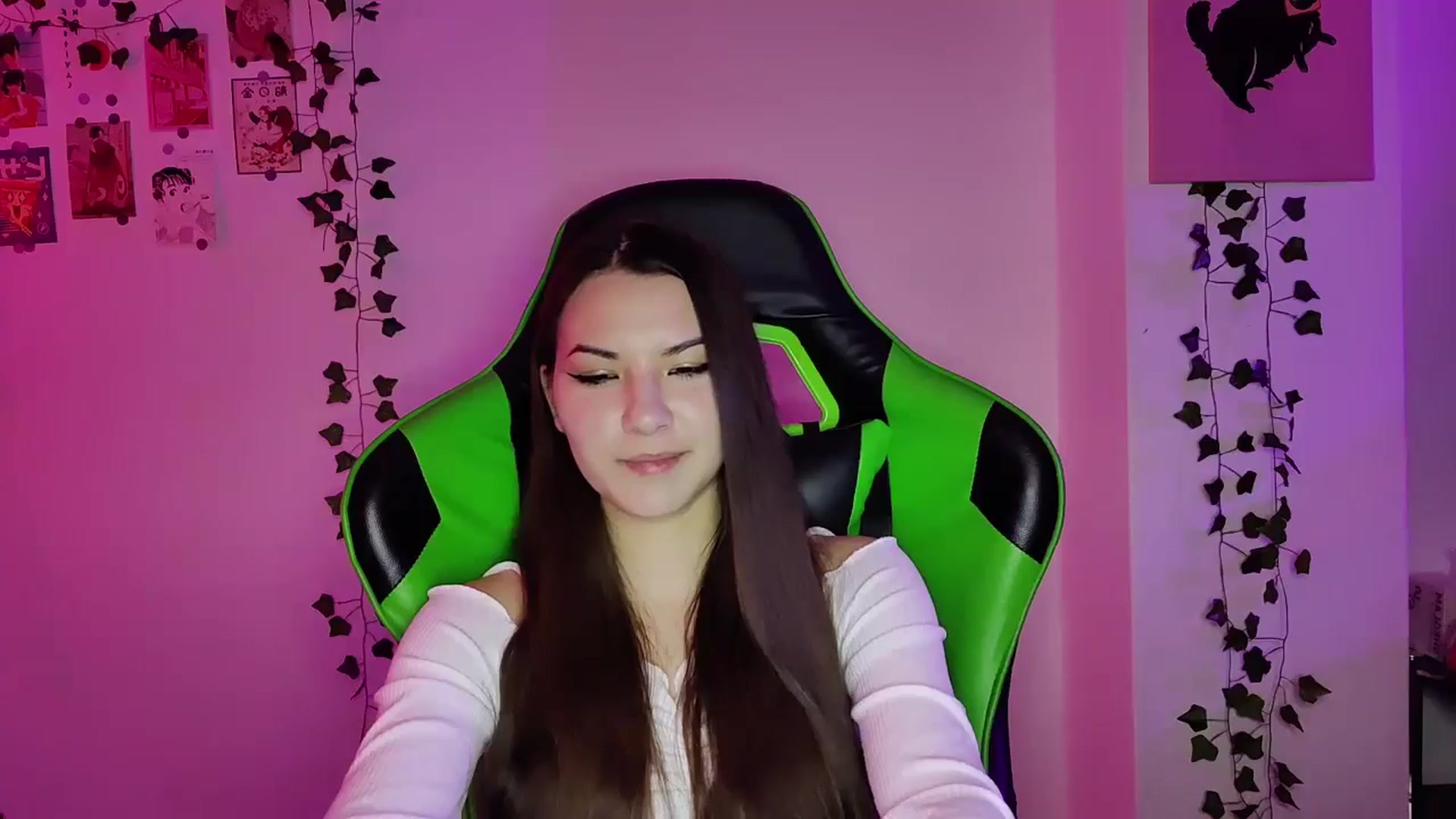Gallery image thumbnail from AmnesiaGirl1's myfreecams stream on, 05/15/2024, 21:57 image 13 of 20