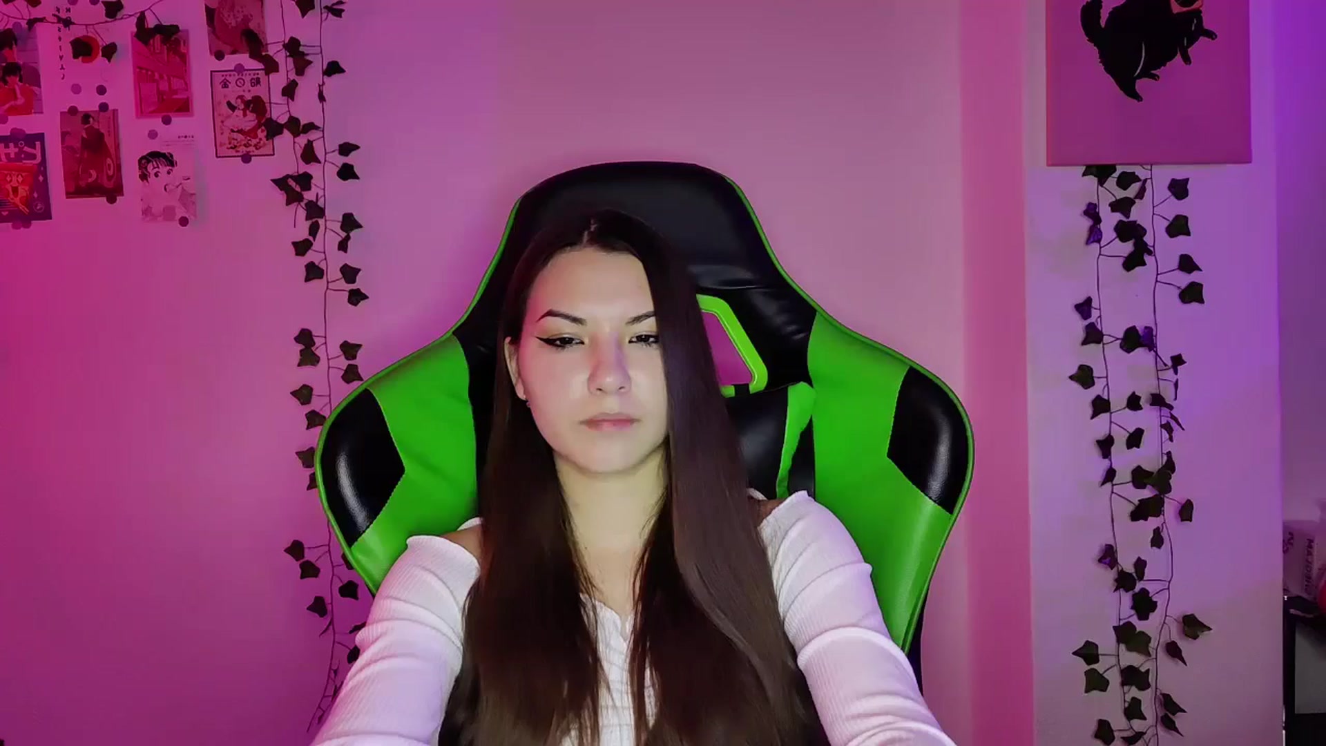 Gallery image thumbnail from AmnesiaGirl1's myfreecams stream on, 05/15/2024, 21:57 image 19 of 20