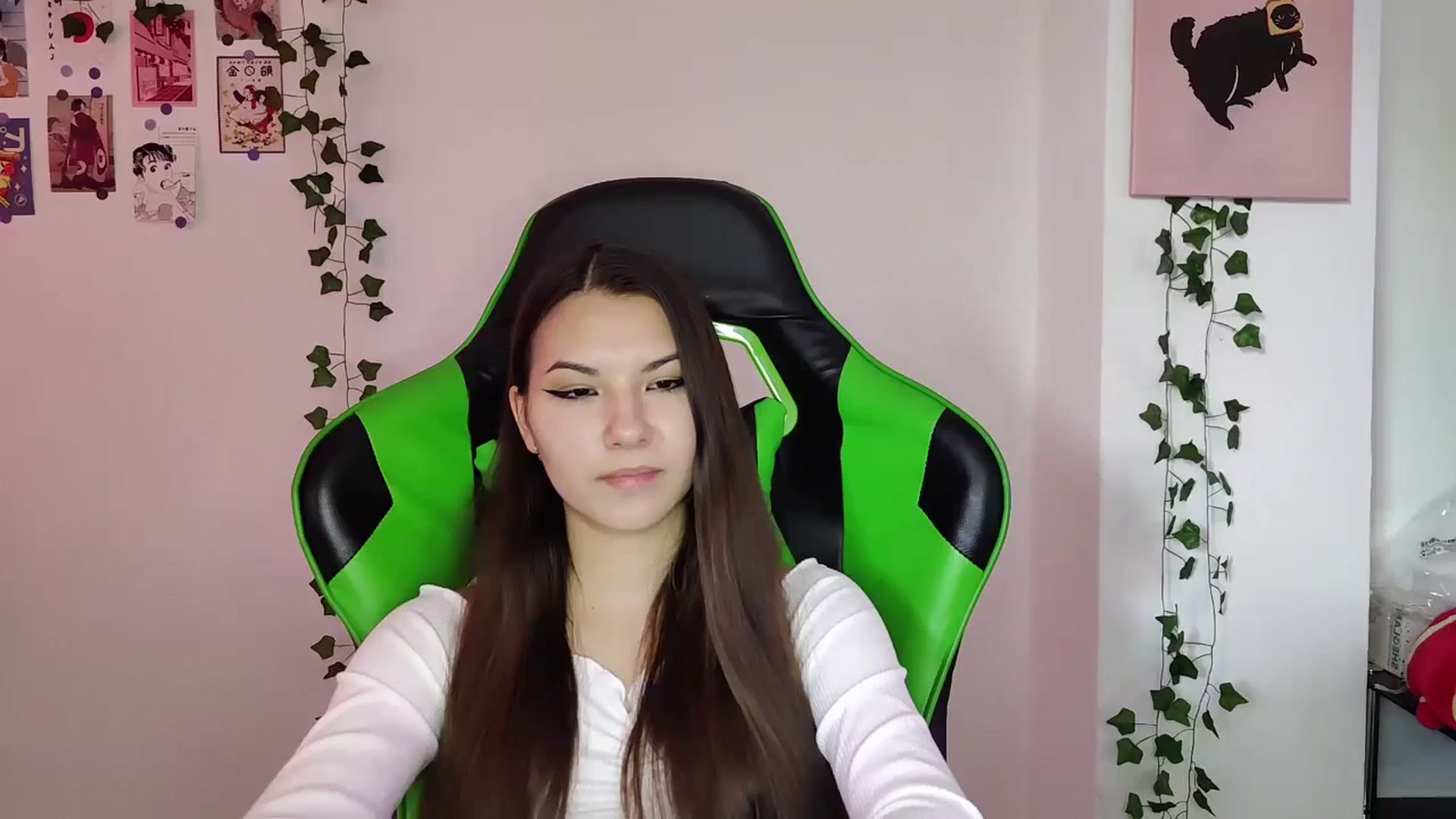 Gallery image thumbnail from AmnesiaGirl1's myfreecams stream on, 05/17/2024, 18:31 image 1 of 20