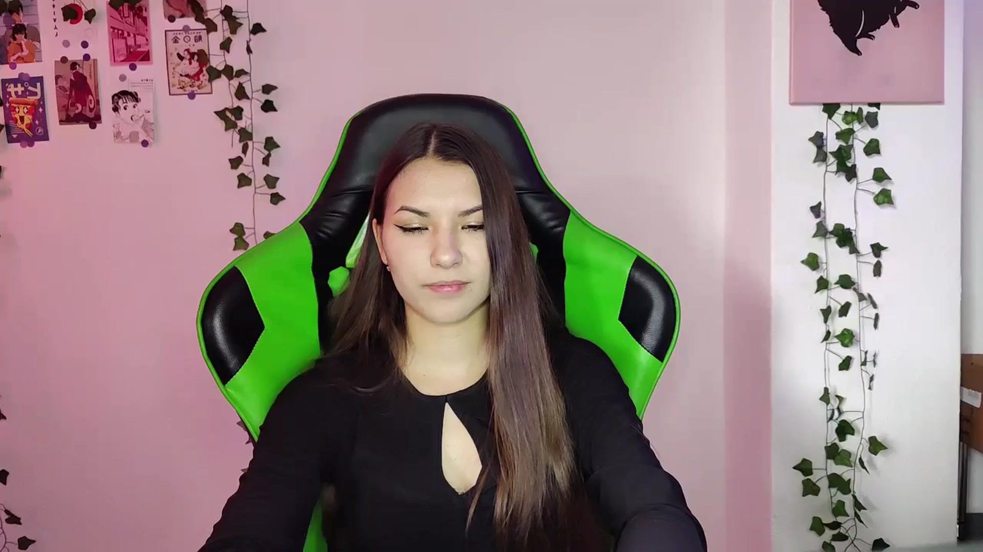 Gallery image thumbnail from AmnesiaGirl1's myfreecams stream on, 05/22/2024, 13:35 image 14 of 20