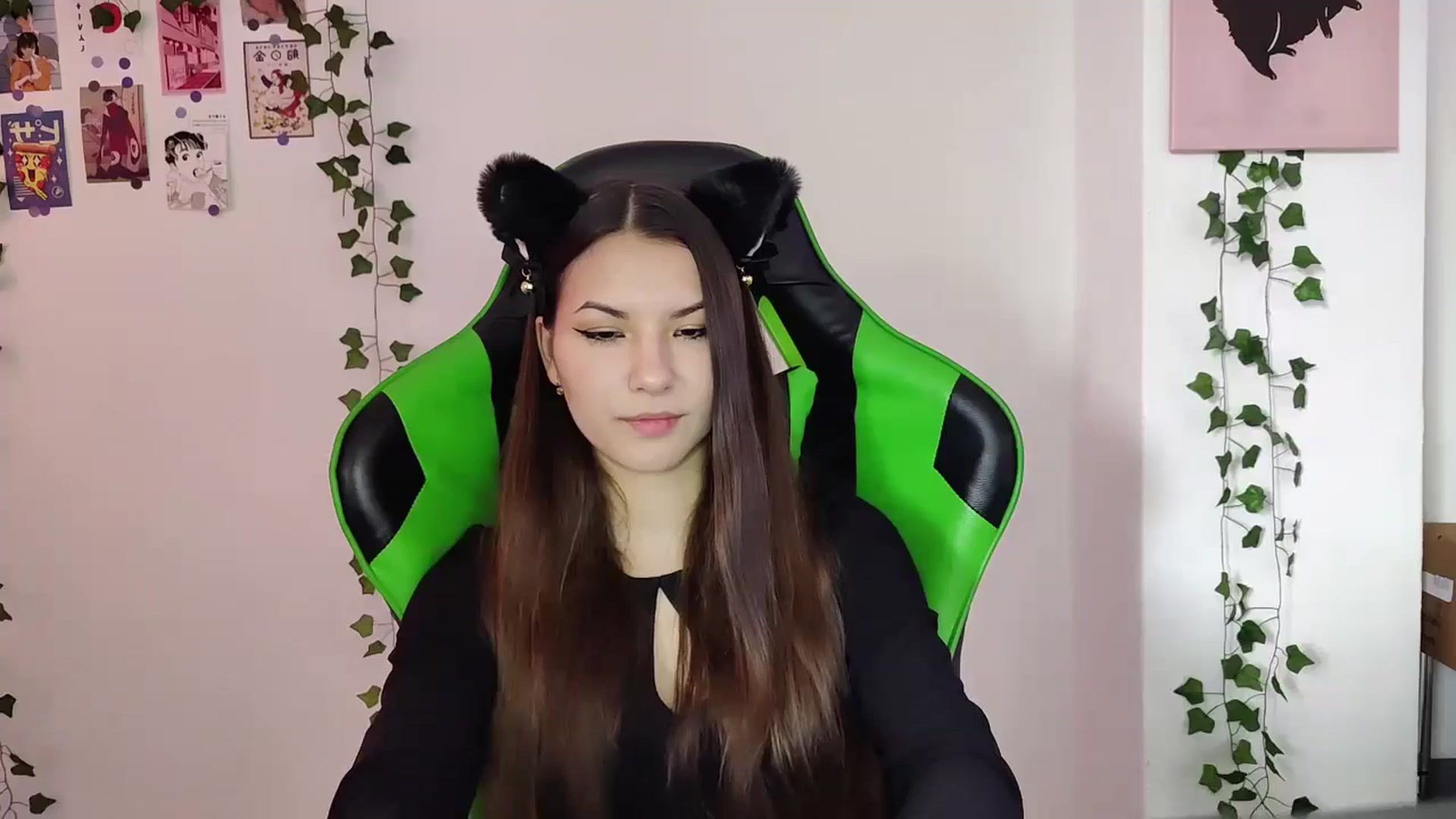 Gallery image thumbnail from AmnesiaGirl1's myfreecams stream on, 05/22/2024, 13:35 image 18 of 20