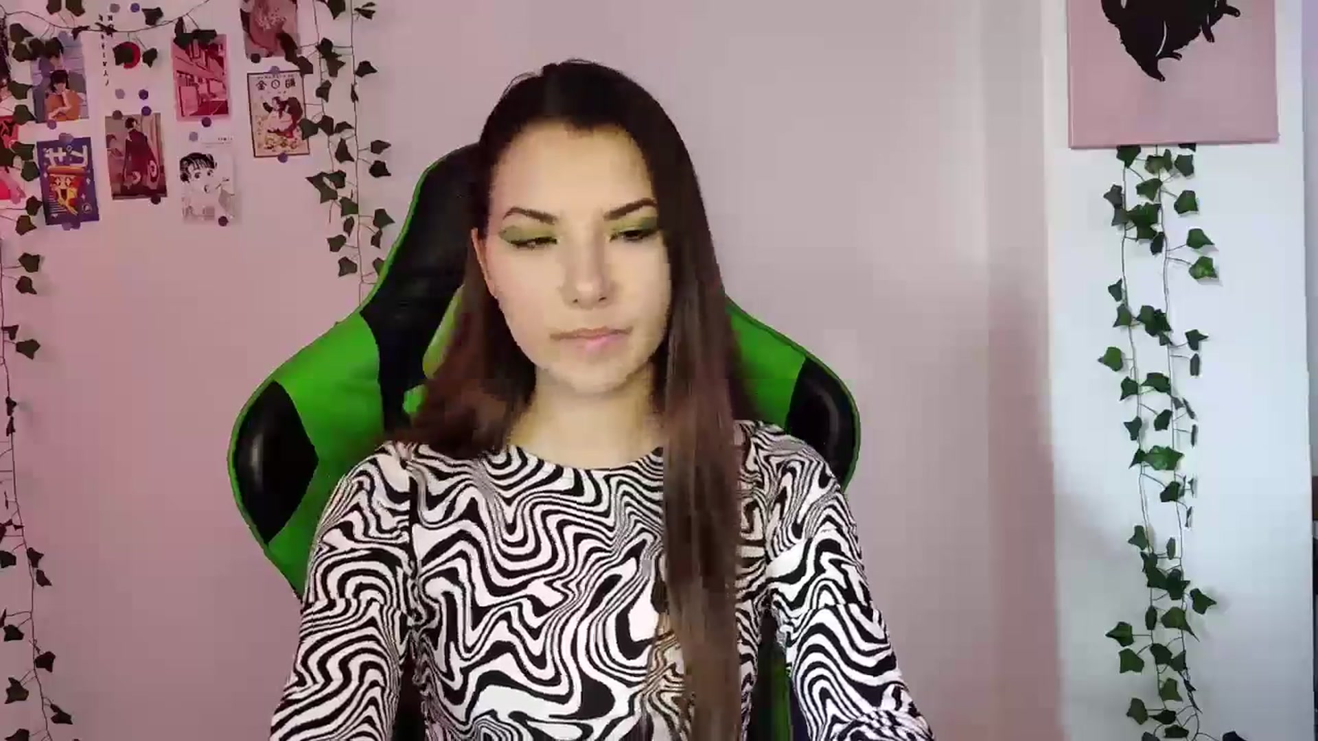 Gallery image thumbnail from AmnesiaGirl1's myfreecams stream on, 05/23/2024, 17:57 image 20 of 20