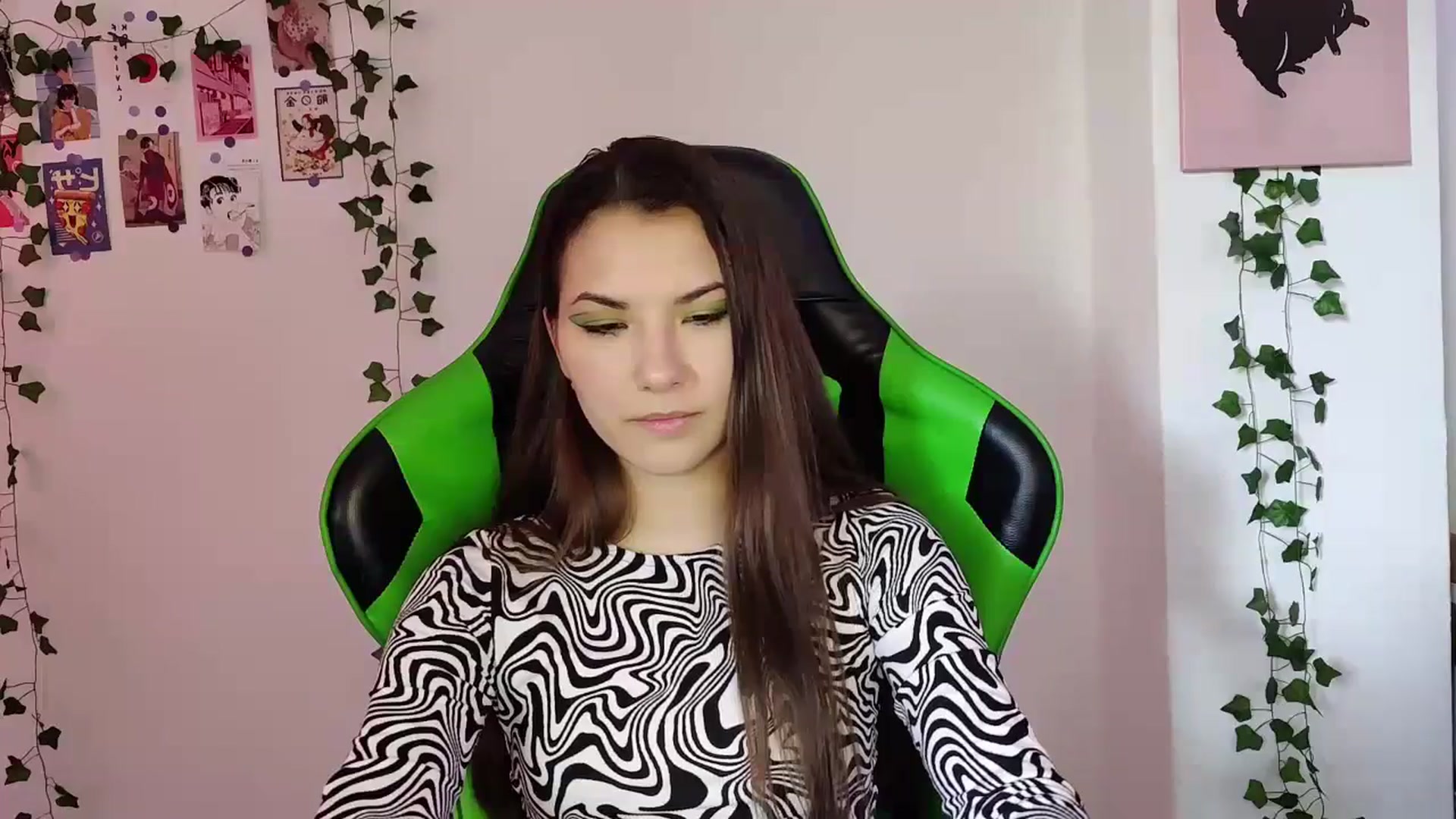 Gallery image thumbnail from AmnesiaGirl1's myfreecams stream on, 05/23/2024, 17:57 image 10 of 20