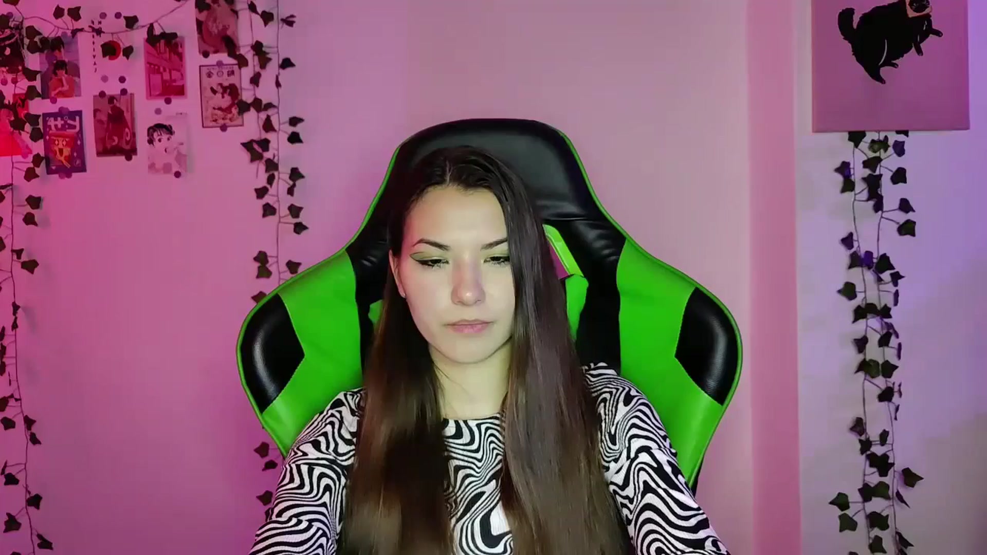 Gallery image thumbnail from AmnesiaGirl1's myfreecams stream on, 05/23/2024, 23:42 image 1 of 20