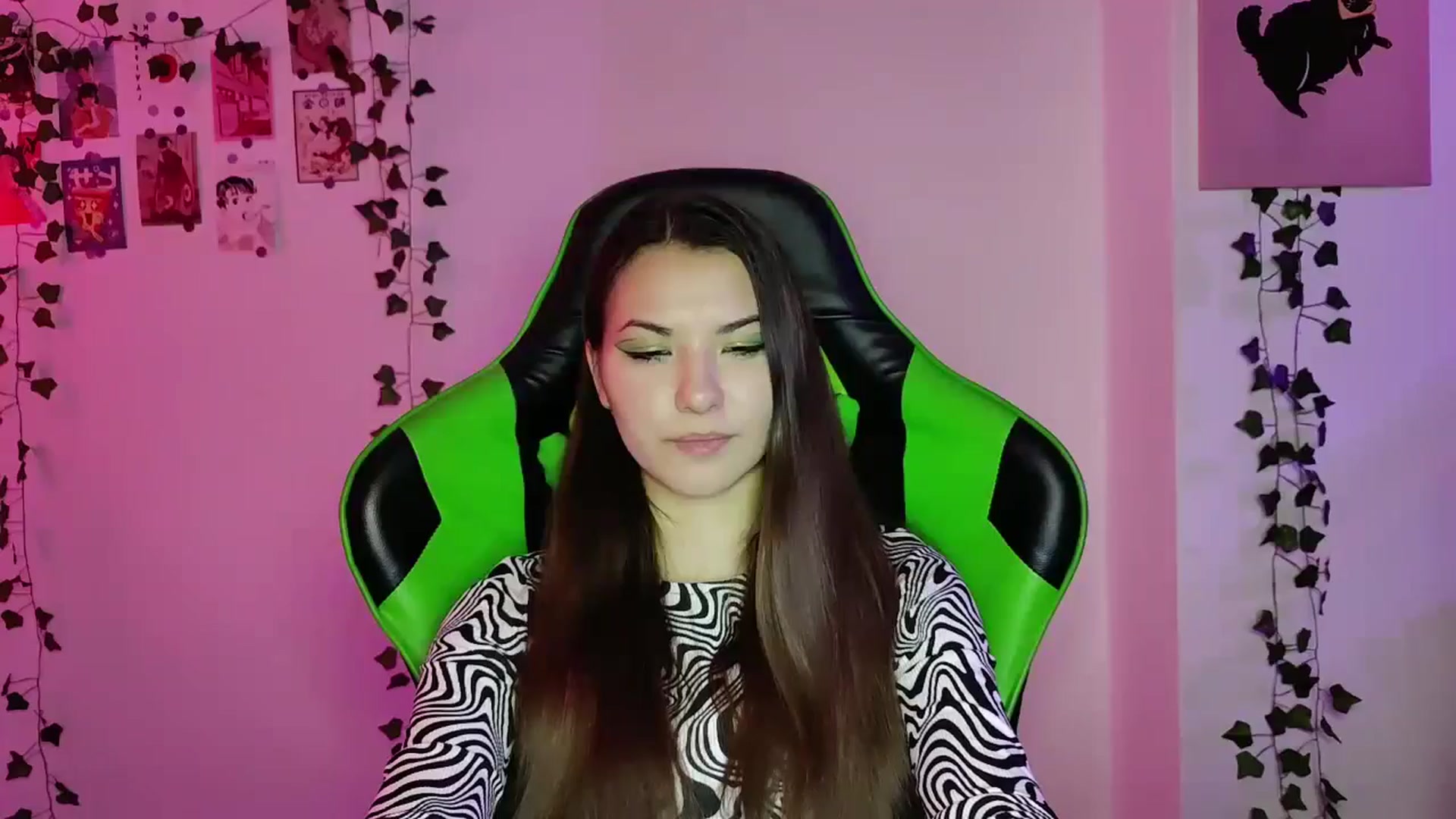 Gallery image thumbnail from AmnesiaGirl1's myfreecams stream on, 05/23/2024, 23:42 image 13 of 20