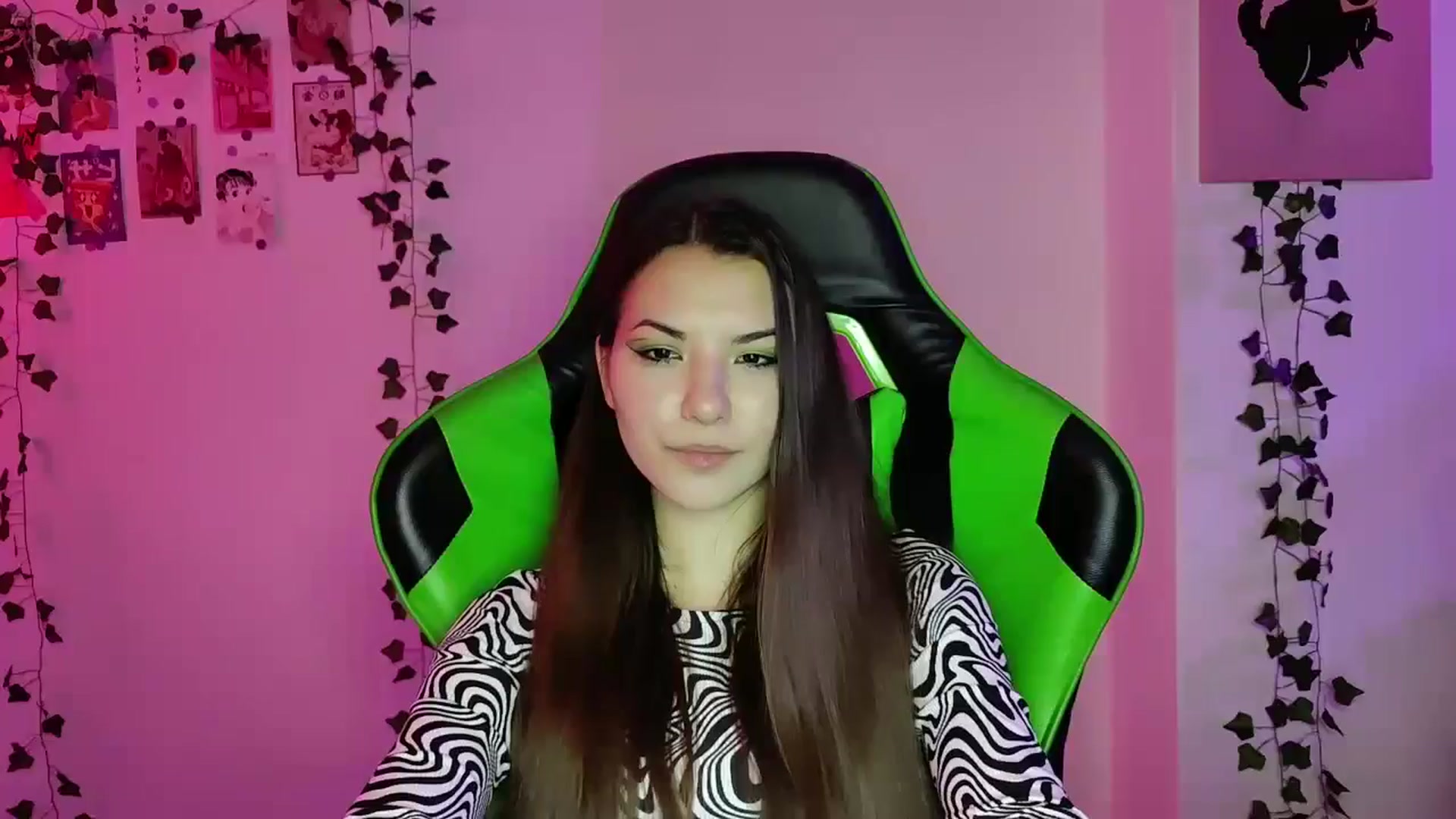 Gallery image thumbnail from AmnesiaGirl1's myfreecams stream on, 05/24/2024, 01:00 image 17 of 20