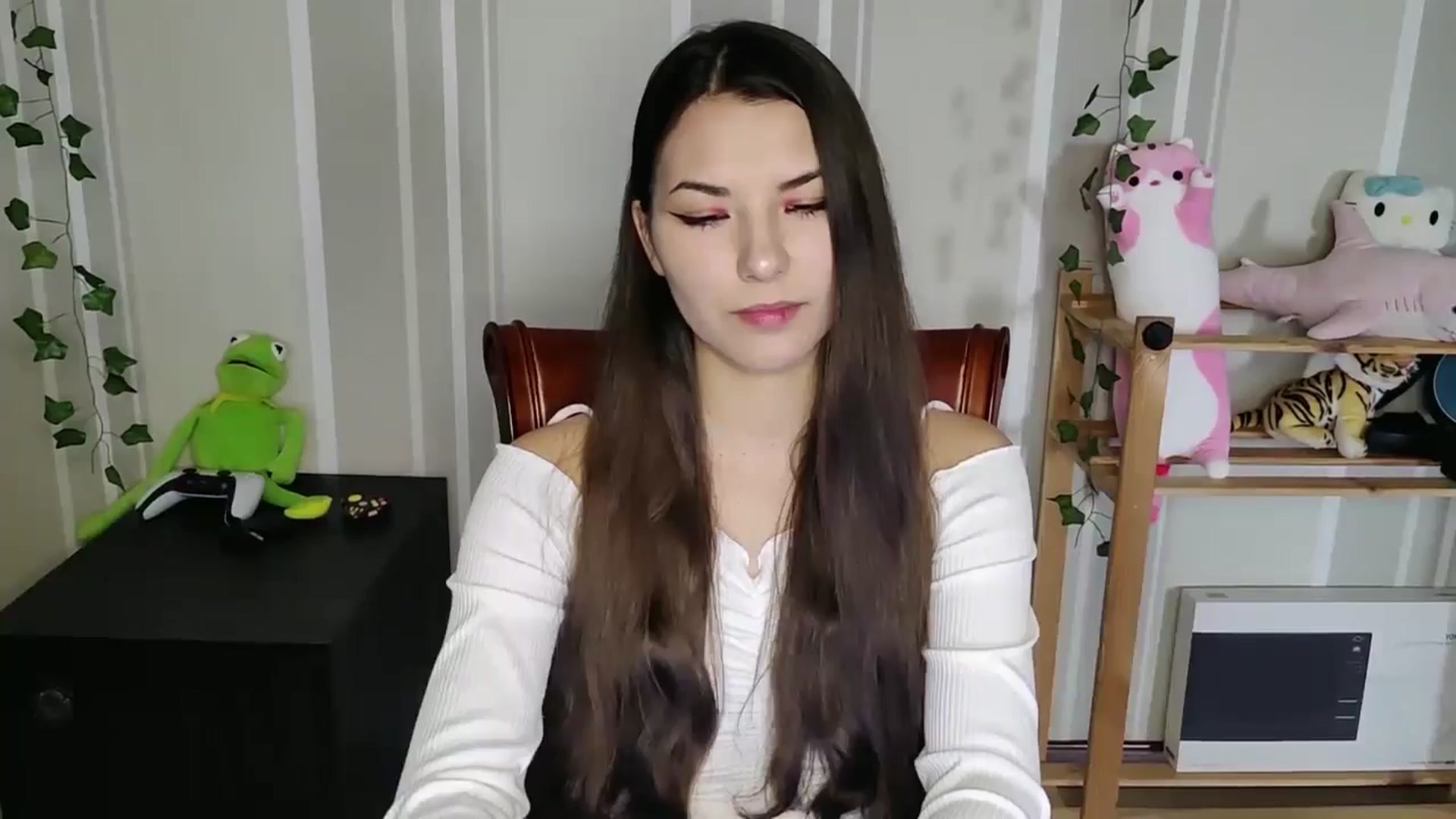 Gallery image thumbnail from AmnesiaGirl1's myfreecams stream on, 06/16/2024, 17:12 image 12 of 20
