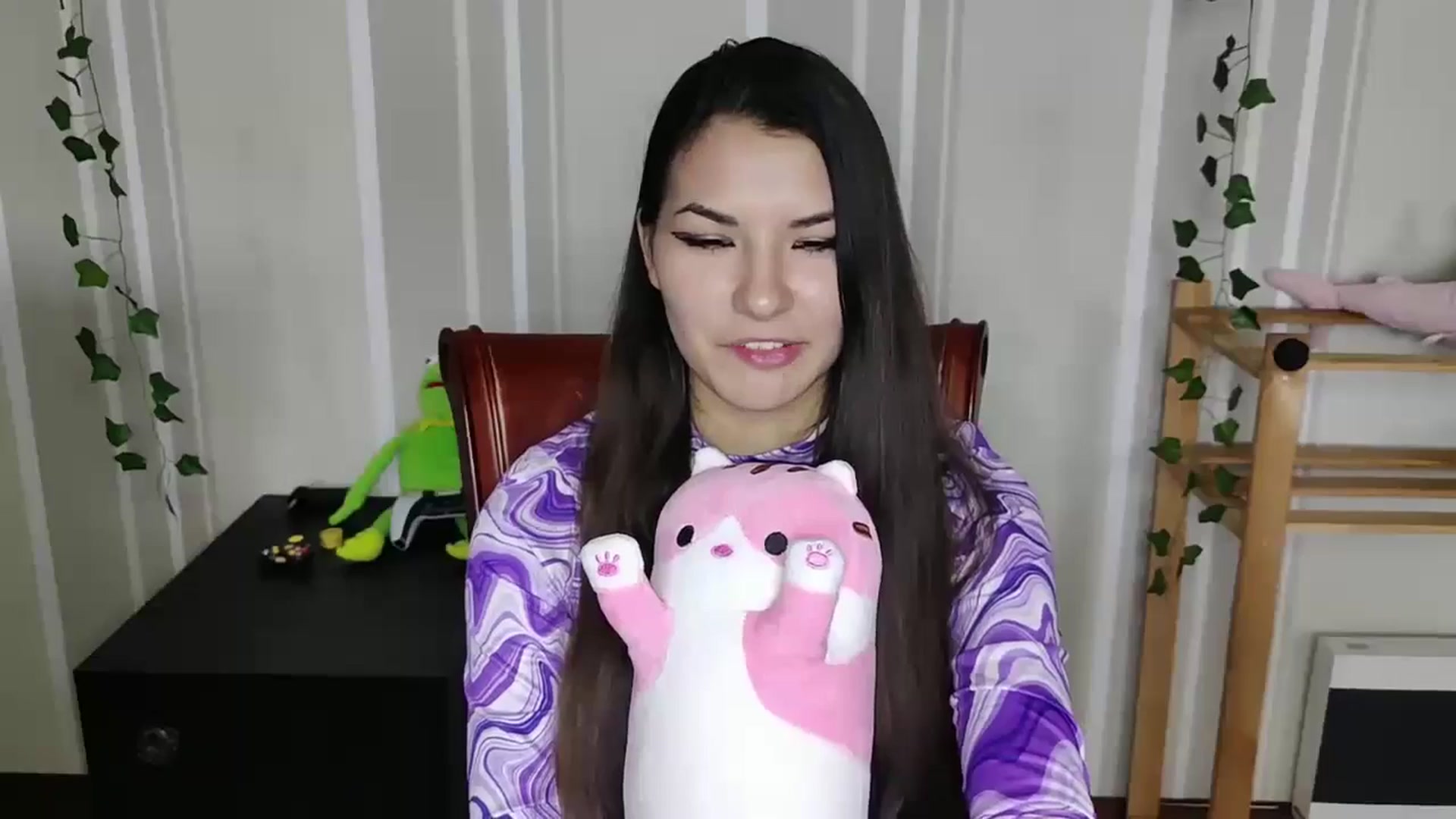 Gallery image thumbnail from AmnesiaGirl1's myfreecams stream on, 06/22/2024, 15:47 image 13 of 20