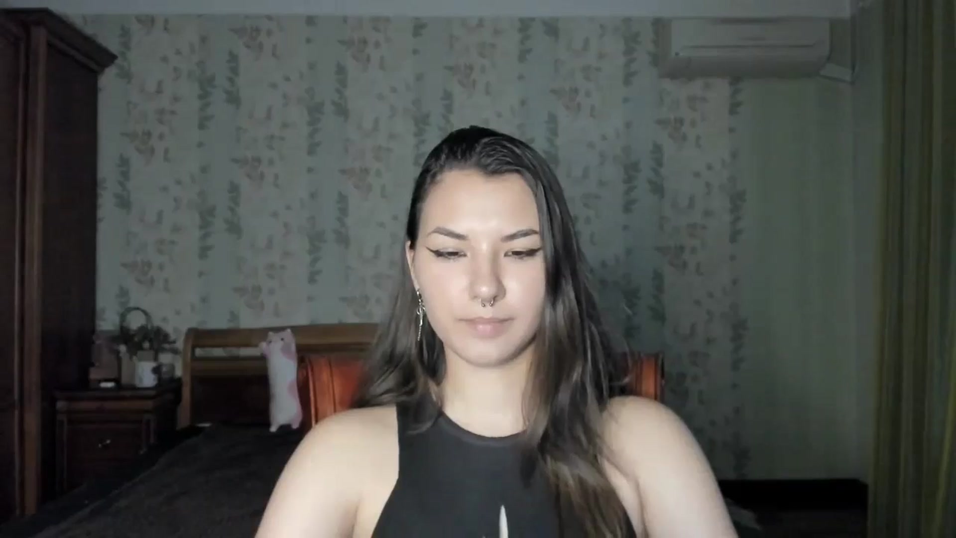 Gallery image thumbnail from AmnesiaGirl1's myfreecams stream on, 07/15/2024, 18:14 image 18 of 20