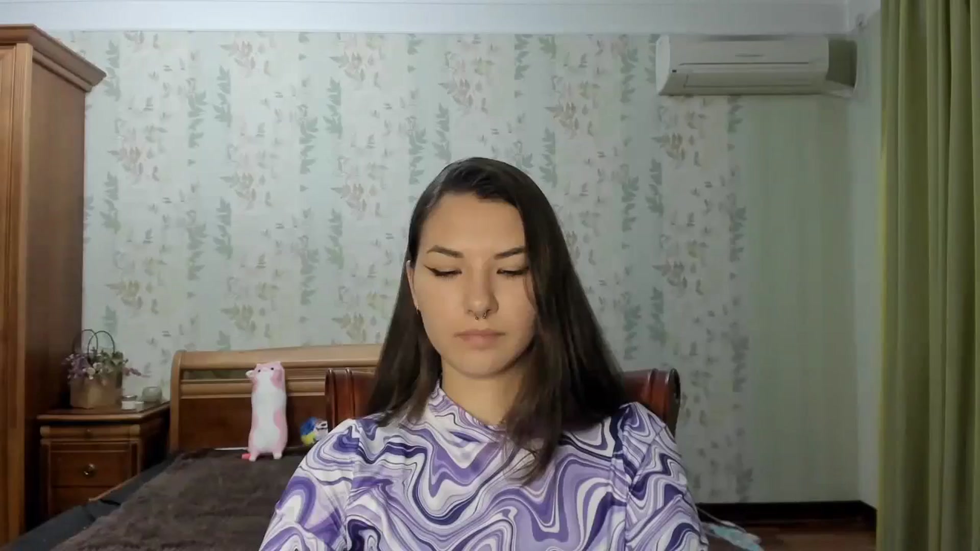Gallery image thumbnail from AmnesiaGirl1's myfreecams stream on, 07/17/2024, 15:37 image 8 of 20