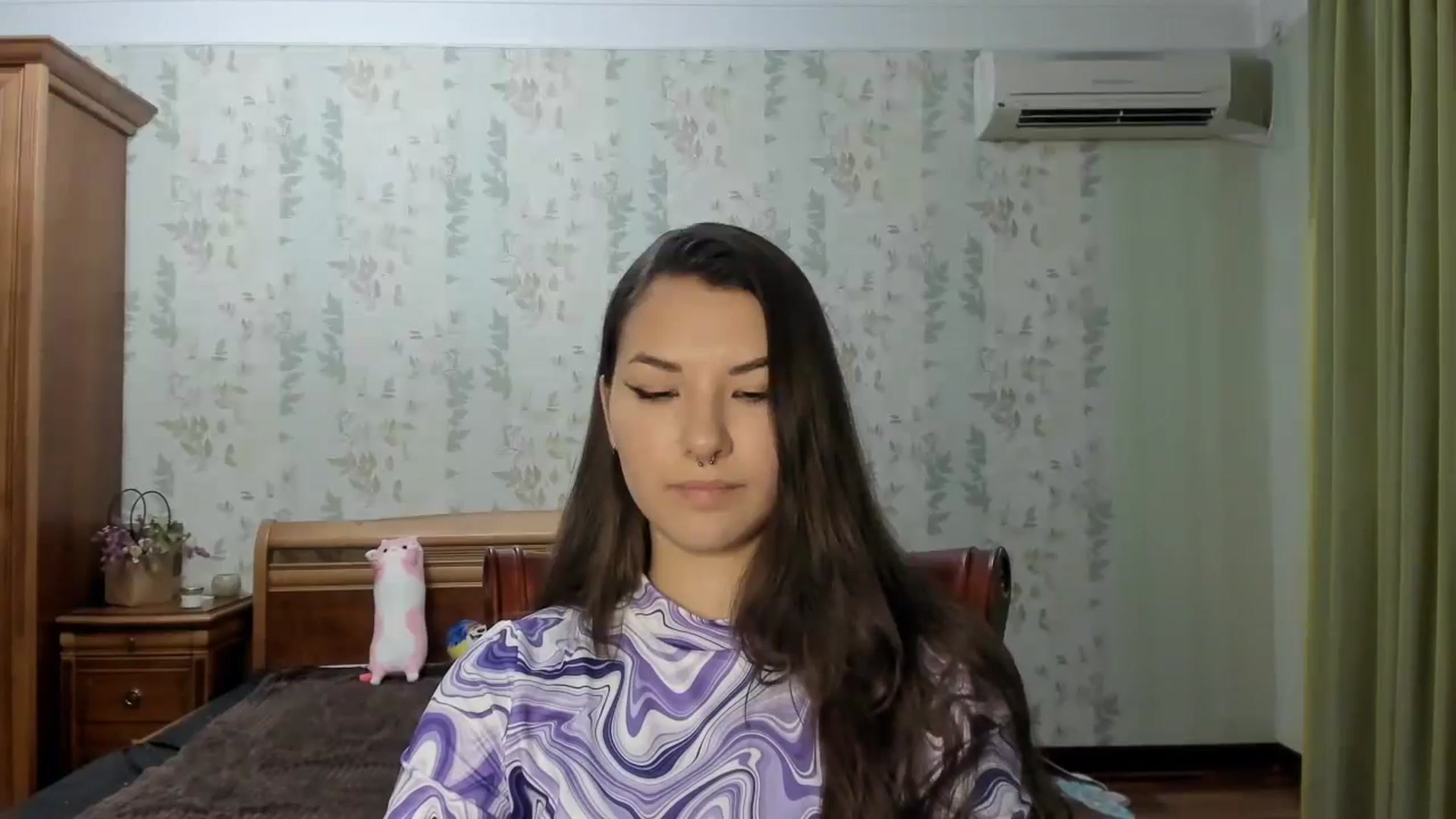 Gallery image thumbnail from AmnesiaGirl1's myfreecams stream on, 07/17/2024, 15:37 image 3 of 20