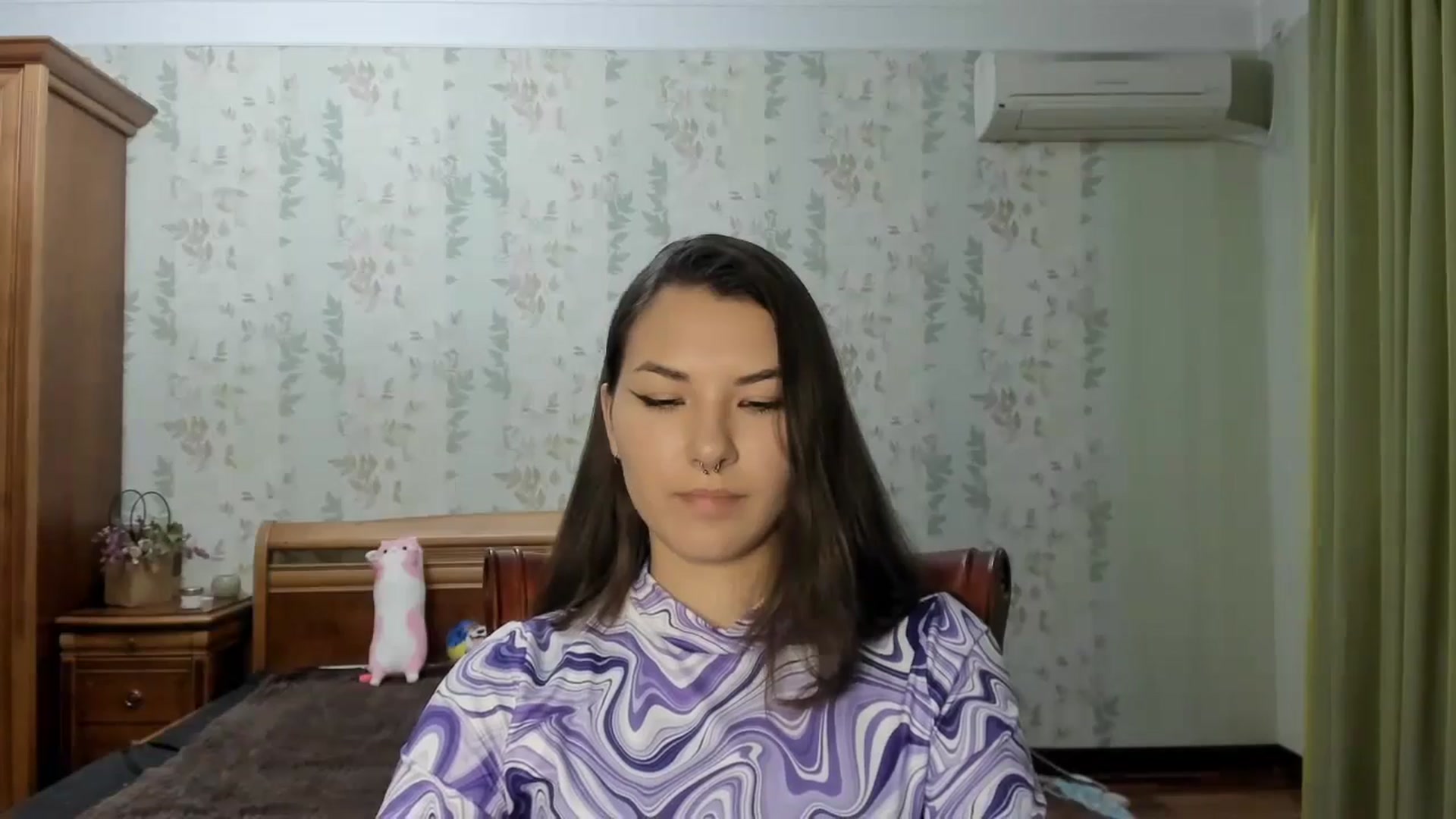 Gallery image thumbnail from AmnesiaGirl1's myfreecams stream on, 07/17/2024, 15:37 image 9 of 20