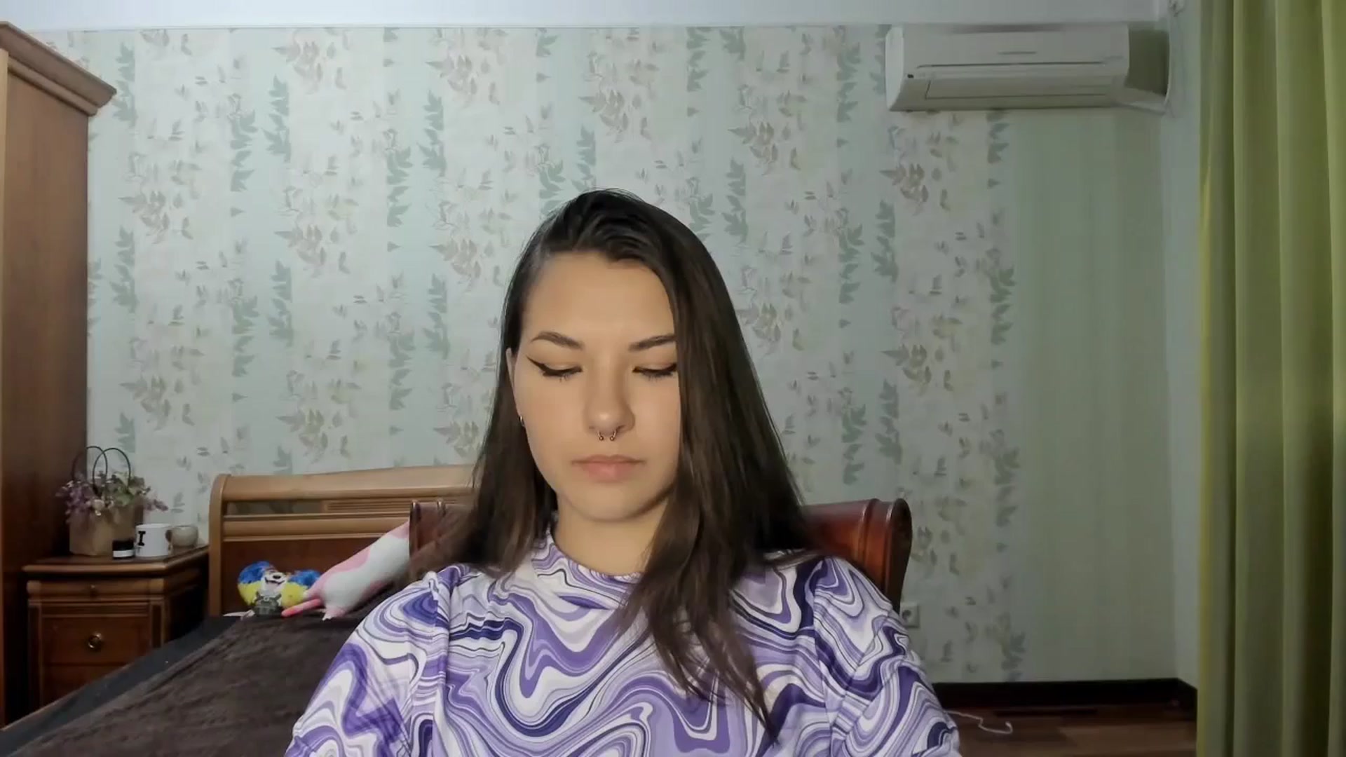 Gallery image thumbnail from AmnesiaGirl1's myfreecams stream on, 07/19/2024, 17:39 image 1 of 20