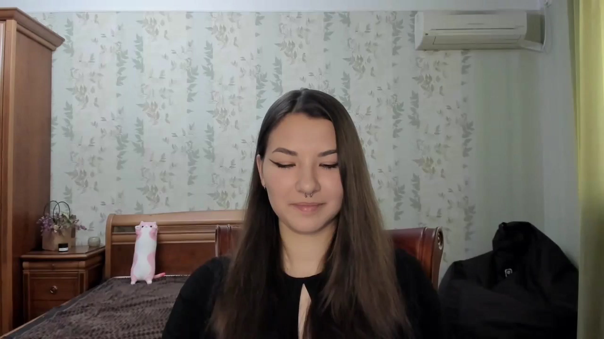 Gallery image thumbnail from AmnesiaGirl1's myfreecams stream on, 07/21/2024, 15:33 image 8 of 20