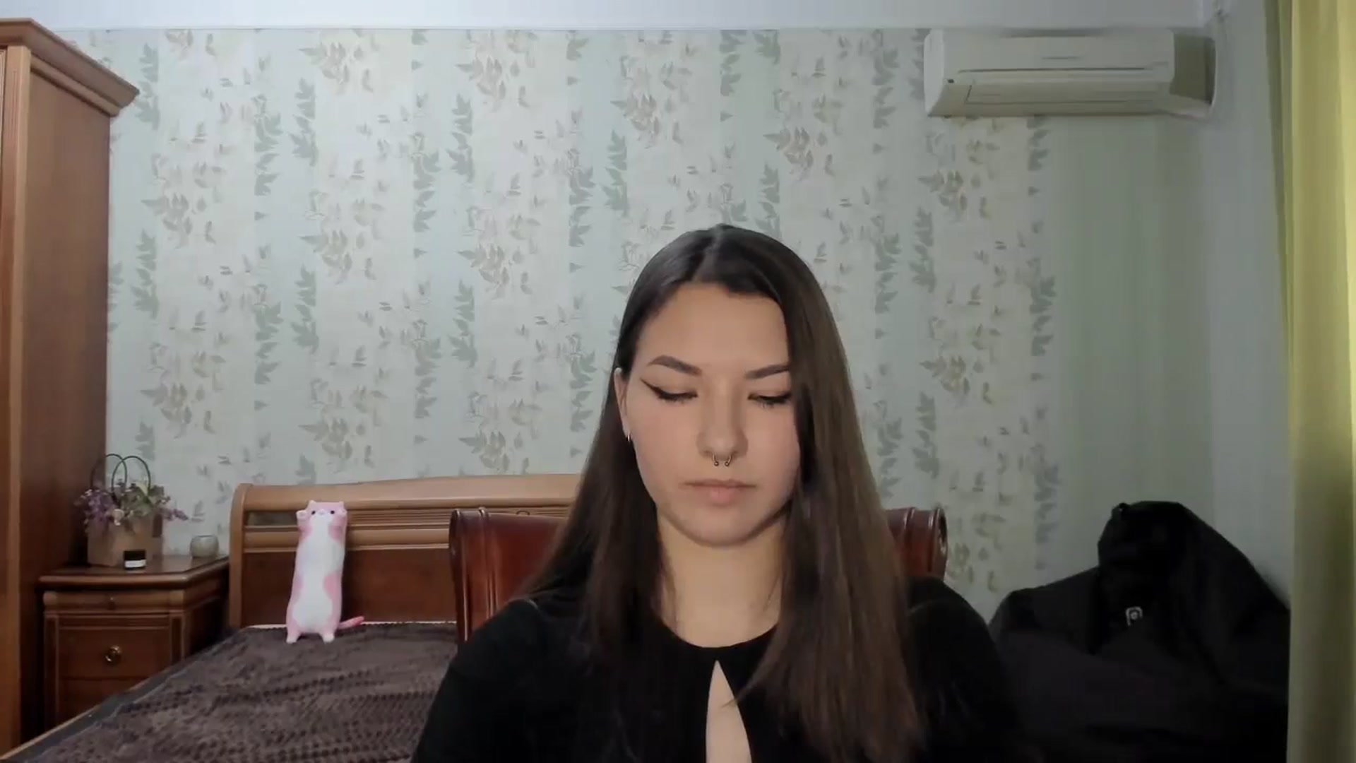 Gallery image thumbnail from AmnesiaGirl1's myfreecams stream on, 07/21/2024, 16:15 image 20 of 20