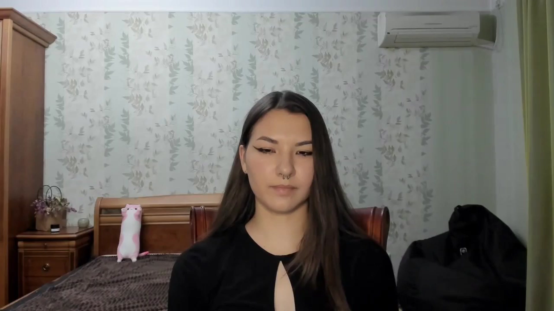 Gallery image thumbnail from AmnesiaGirl1's myfreecams stream on, 07/21/2024, 17:44 image 17 of 20