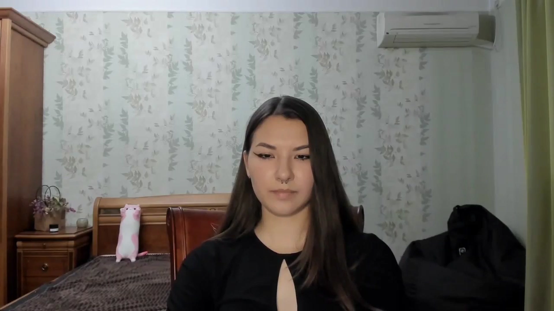 Gallery image thumbnail from AmnesiaGirl1's myfreecams stream on, 07/21/2024, 17:44 image 12 of 20