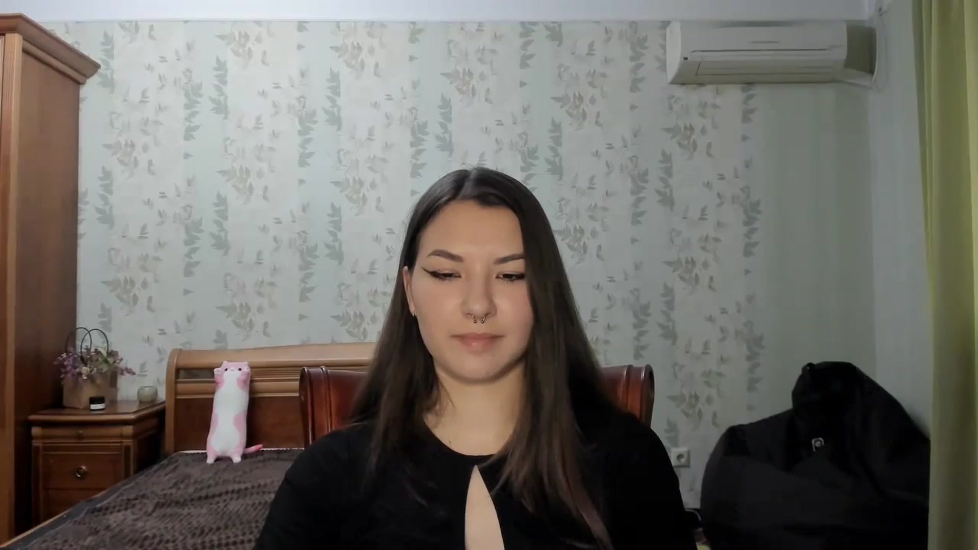Gallery image thumbnail from AmnesiaGirl1's myfreecams stream on, 07/21/2024, 17:44 image 3 of 20