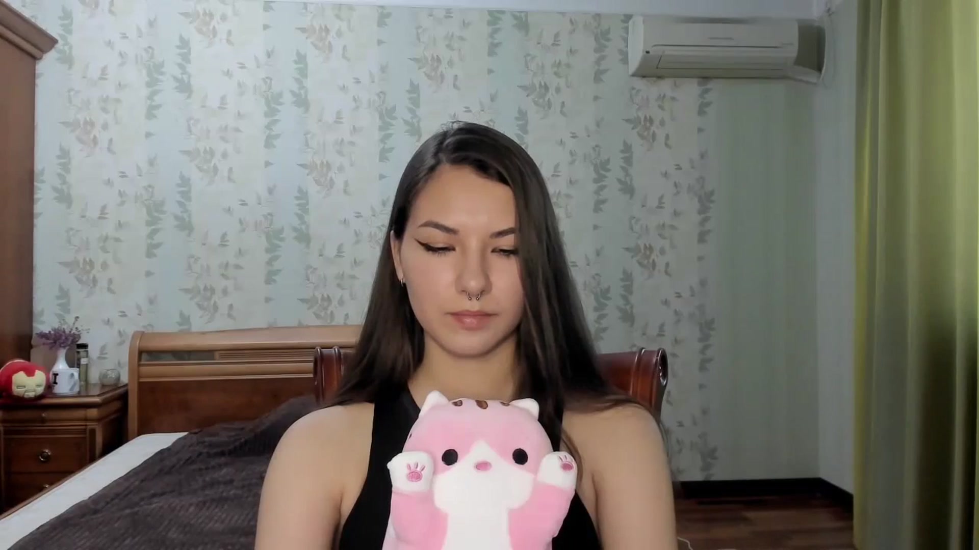 Gallery image thumbnail from AmnesiaGirl1's myfreecams stream on, 07/31/2024, 16:15 image 14 of 20